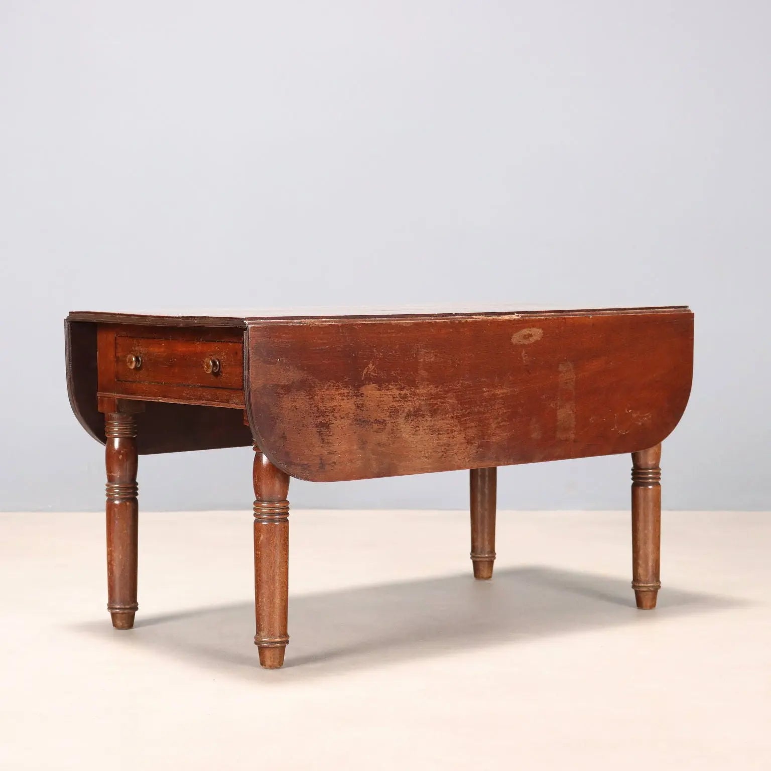 Drop-Leaf Mahogany Table - England 19th Century