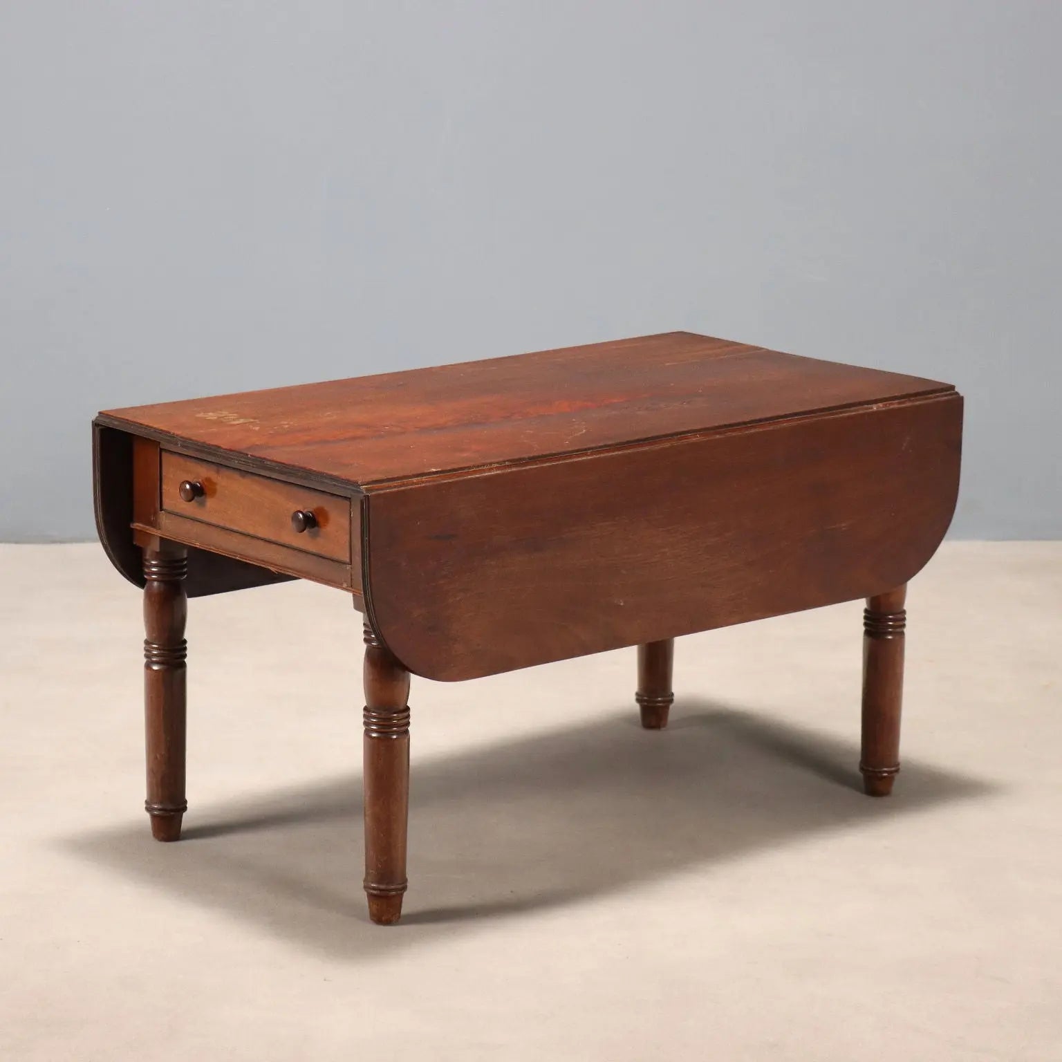 Drop-Leaf Mahogany Table - England 19th Century