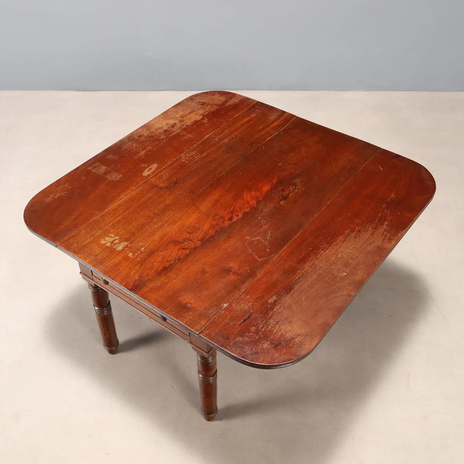 Drop-Leaf Mahogany Table - England 19th Century