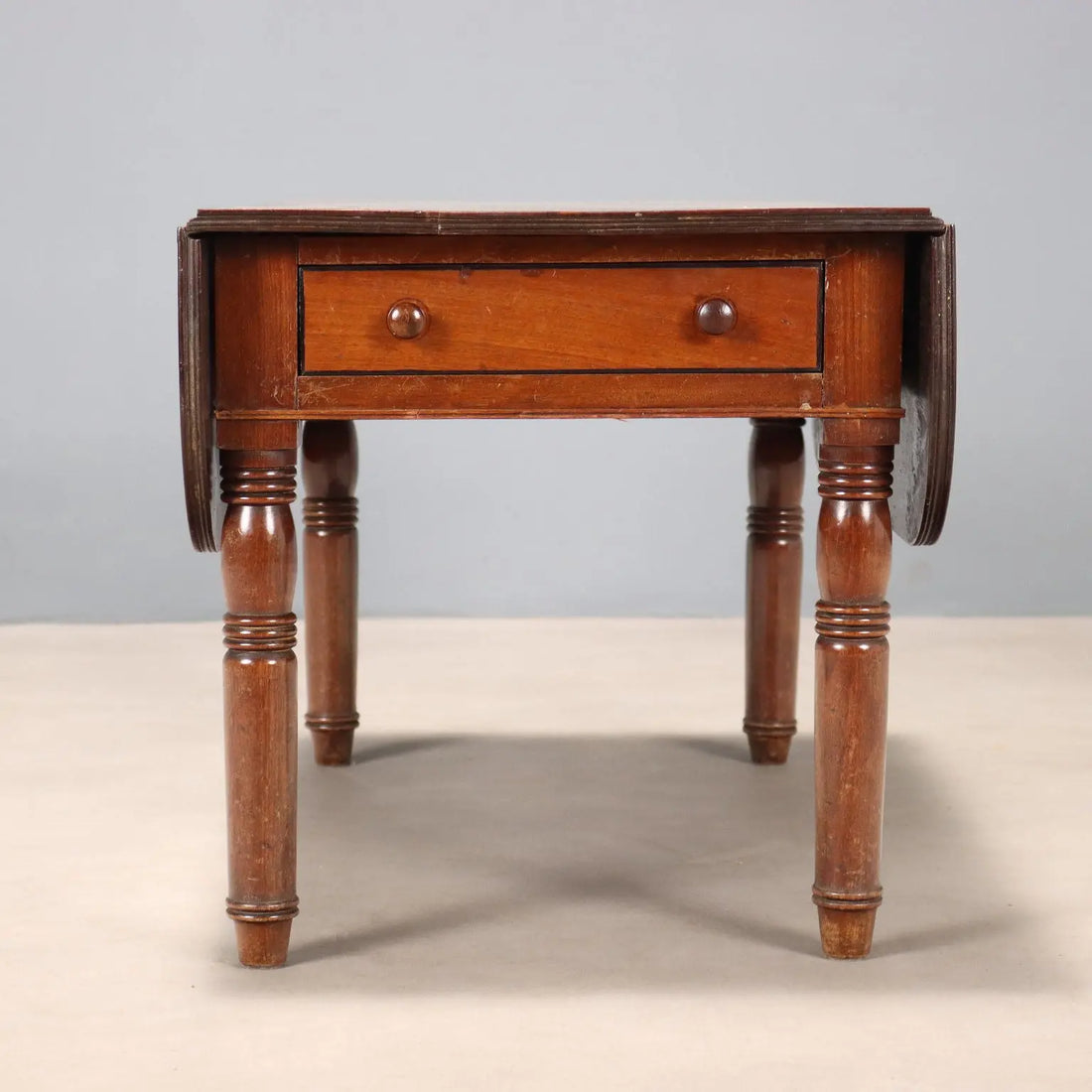 Drop-Leaf Mahogany Table - England 19th Century