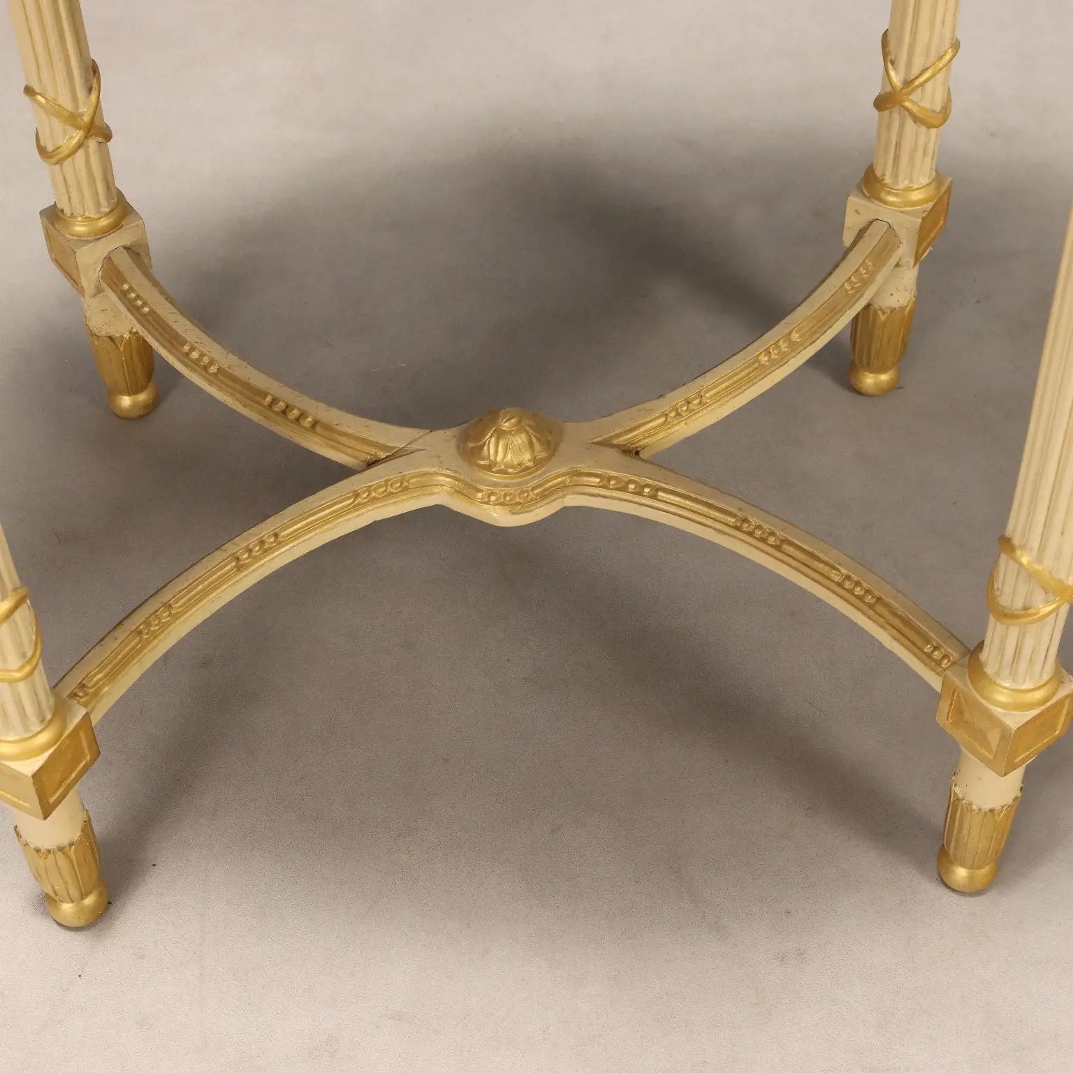 Antique Center Table Neoclassical Style Carved Wood XIX Century - Italy, Late XIX Century | Antiques | Side & Coffee Tables