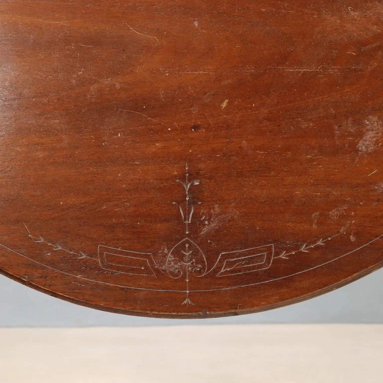 Antique Side Table Mahogany Engravings United Kingdom XIX Century - England, XIX Century | Antiques | Side & Coffee Tables