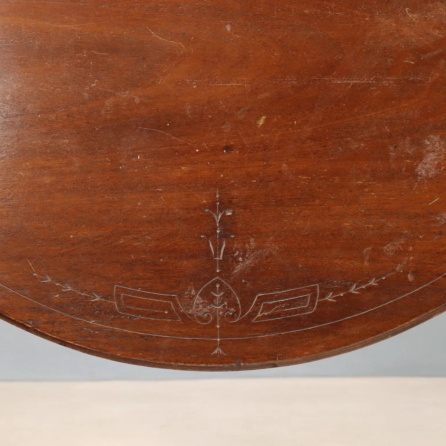 Antique Side Table Mahogany Engravings United Kingdom XIX Century - England, XIX Century | Antiques | Side & Coffee Tables
