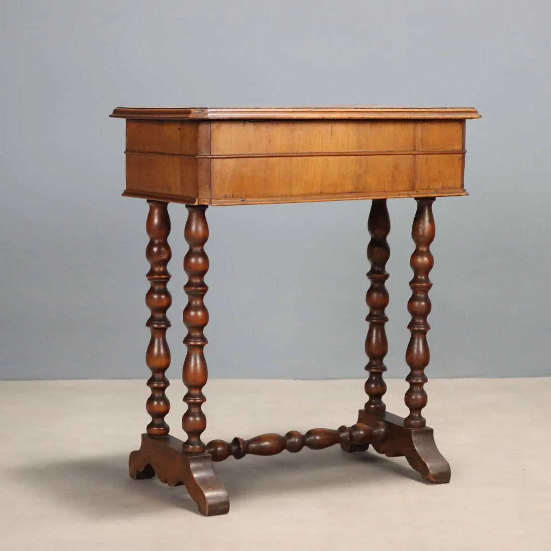 Antique Sewing Table Walnut Cherrywood XIX Century - Italy, Late XIX Century | Antiques | Side & Coffee Tables