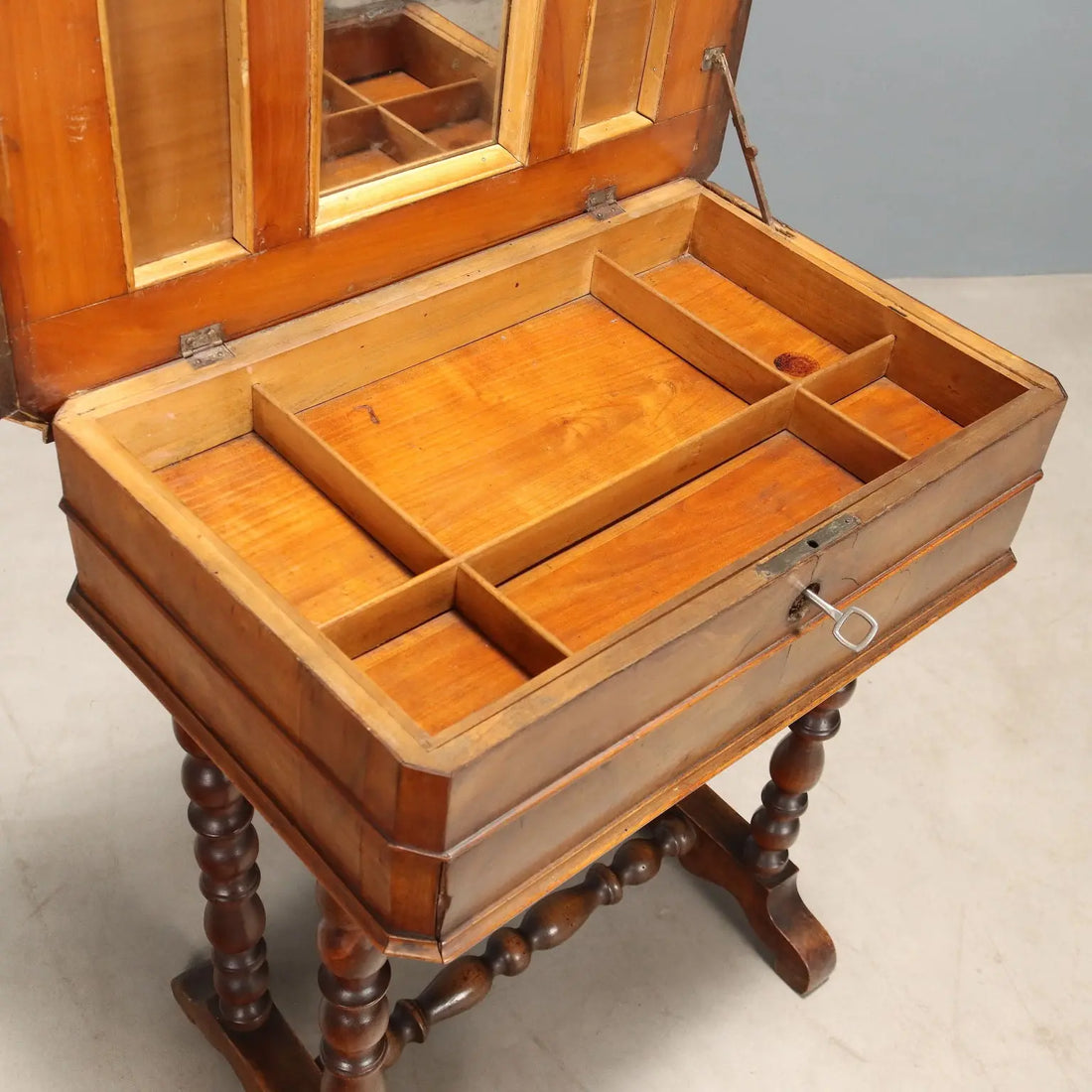 Antique Sewing Table Walnut Cherrywood XIX Century - Italy, Late XIX Century | Antiques | Side & Coffee Tables