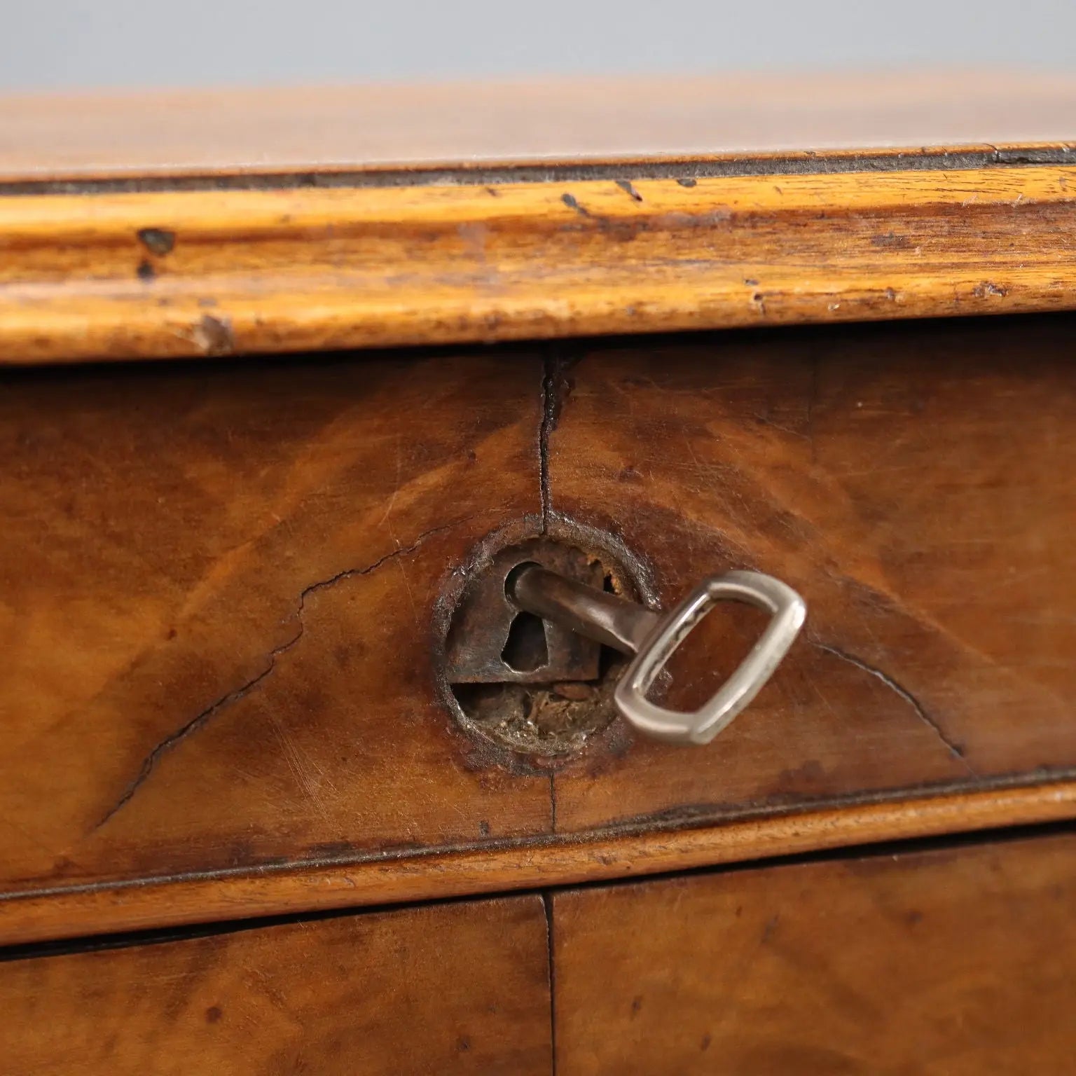 Antique Sewing Table Walnut Cherrywood XIX Century - Italy, Late XIX Century | Antiques | Side & Coffee Tables