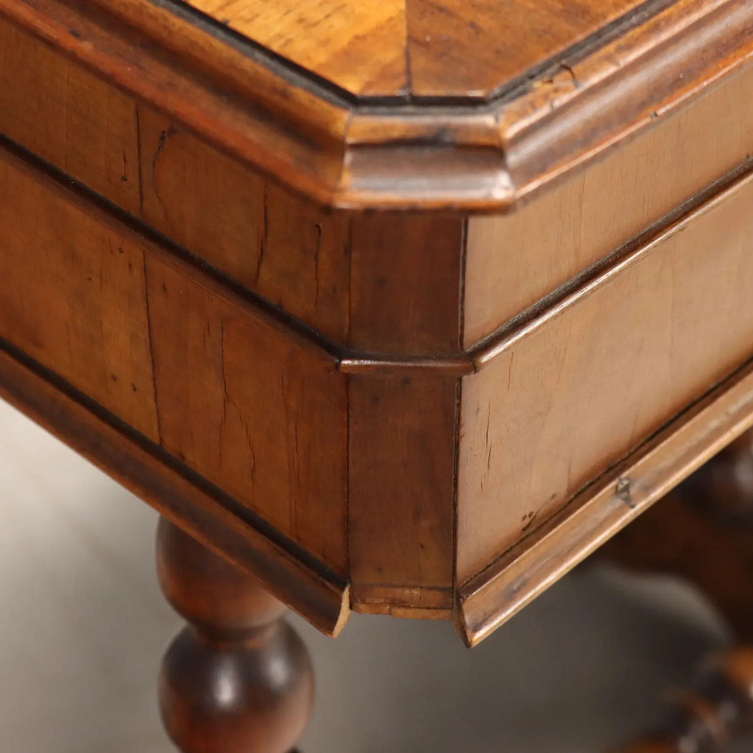 Antique Sewing Table Walnut Cherrywood XIX Century - Italy, Late XIX Century | Antiques | Side & Coffee Tables