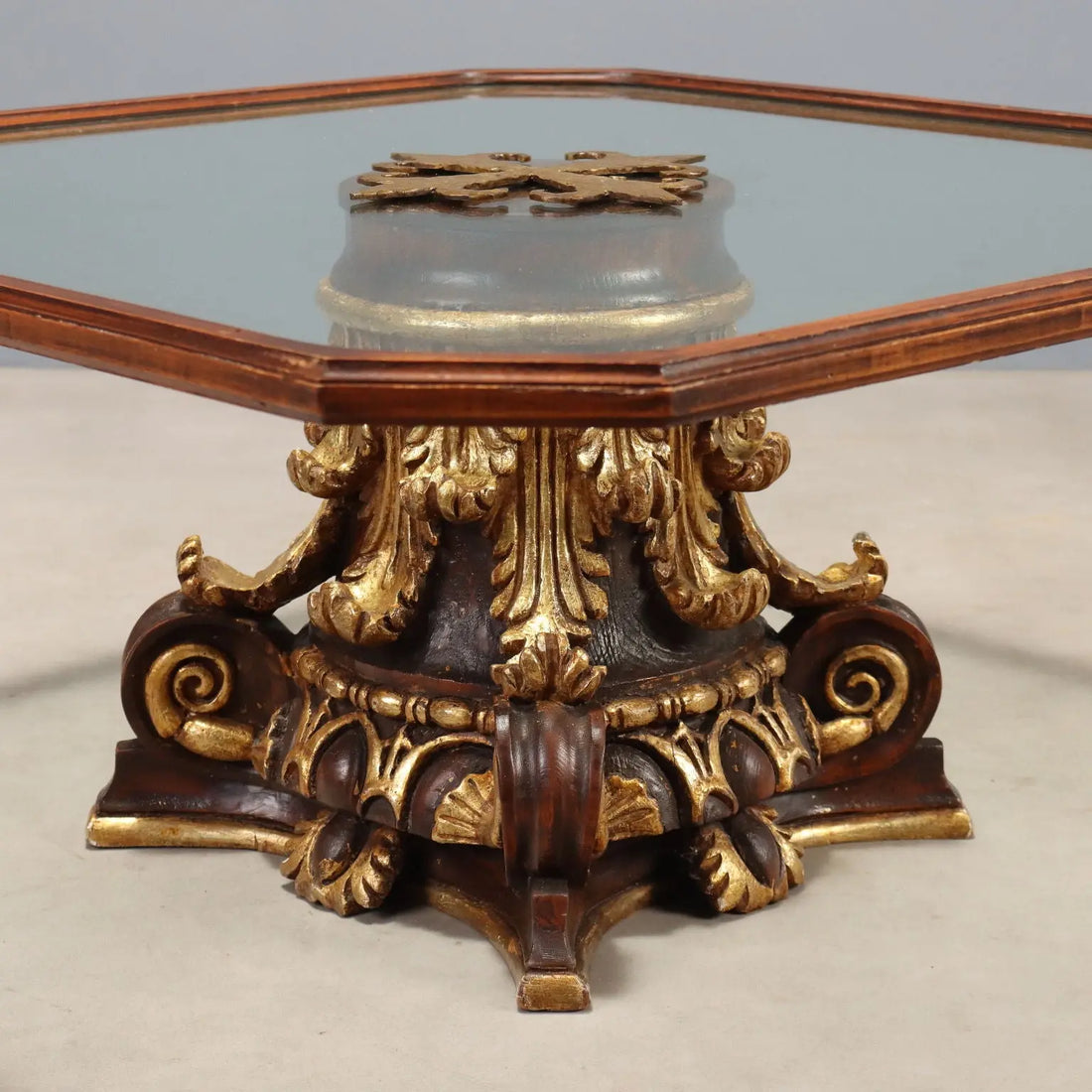 Center Table in Glass and Gilt Wood - Italy 20th Century
