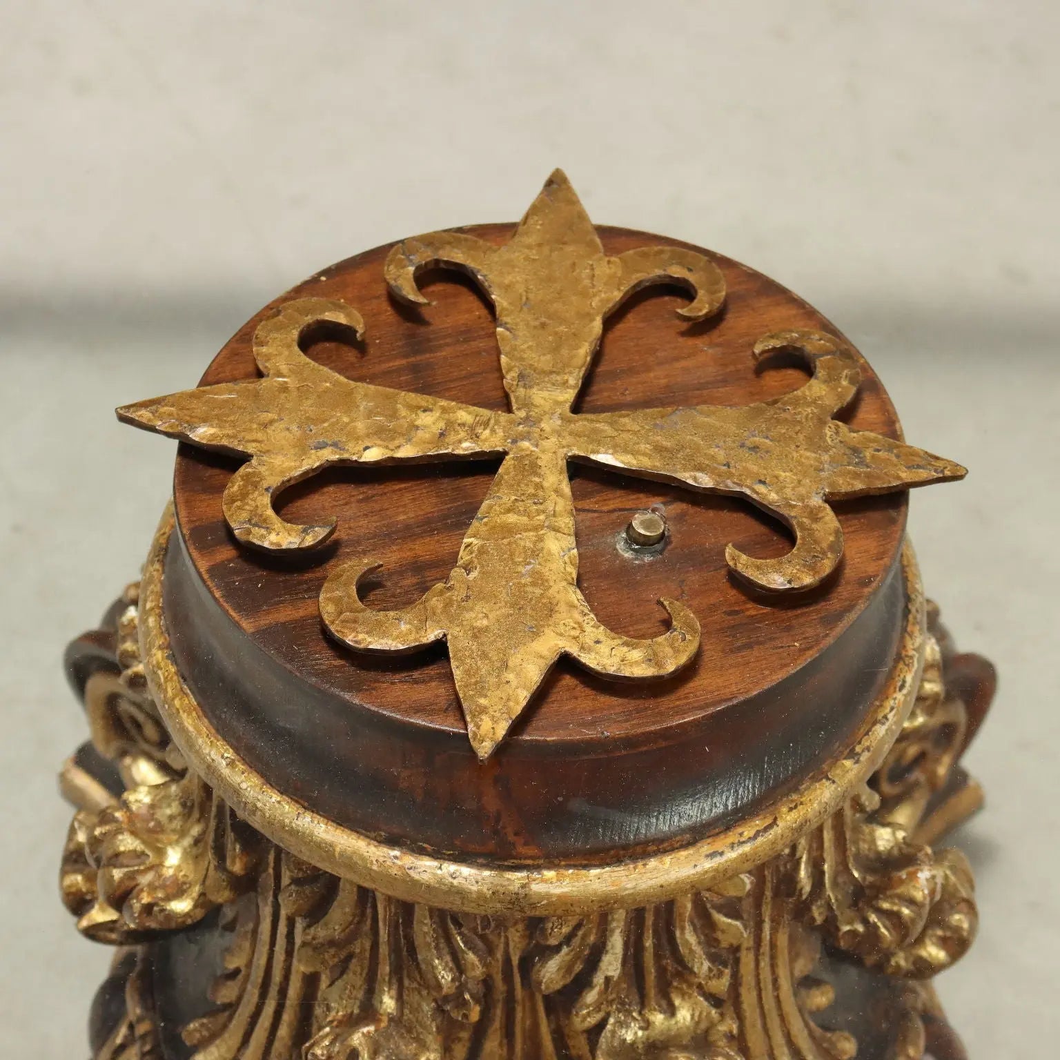 Center Table in Glass and Gilt Wood - Italy 20th Century