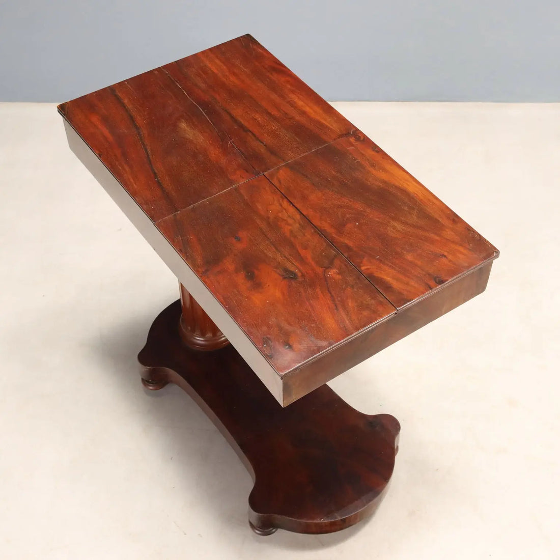 Antique Early Victorian Table Mahogany England XIX Century