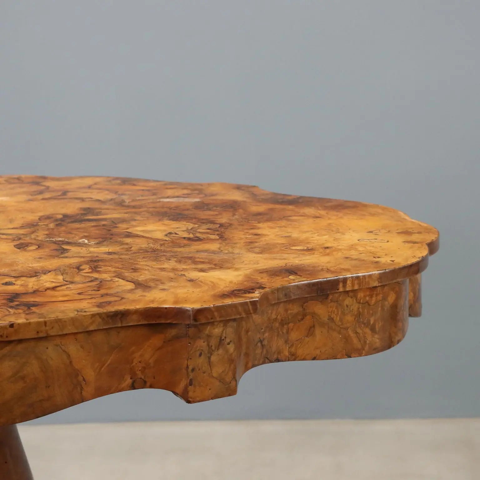 Luigi Filippo Walnut Table, 19th Century Italy