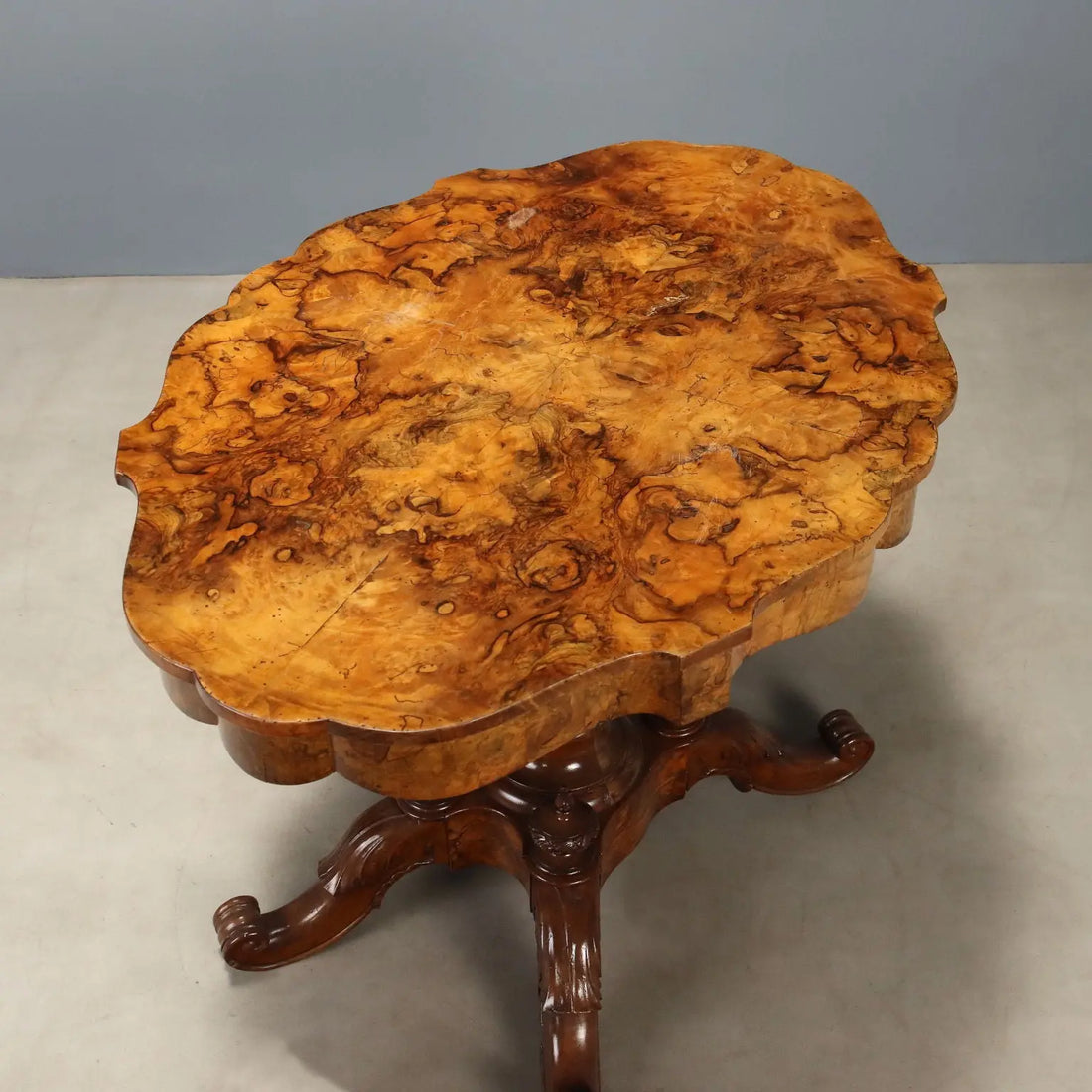 Luigi Filippo Walnut Table, 19th Century Italy