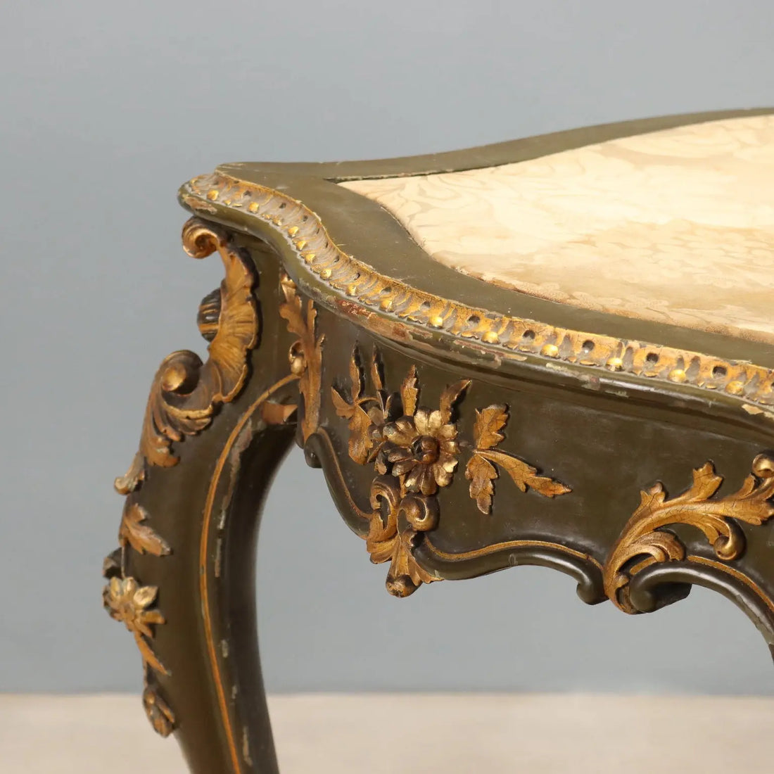 Lacquered and Gilded Barocchetto Table, Italy 19th Century