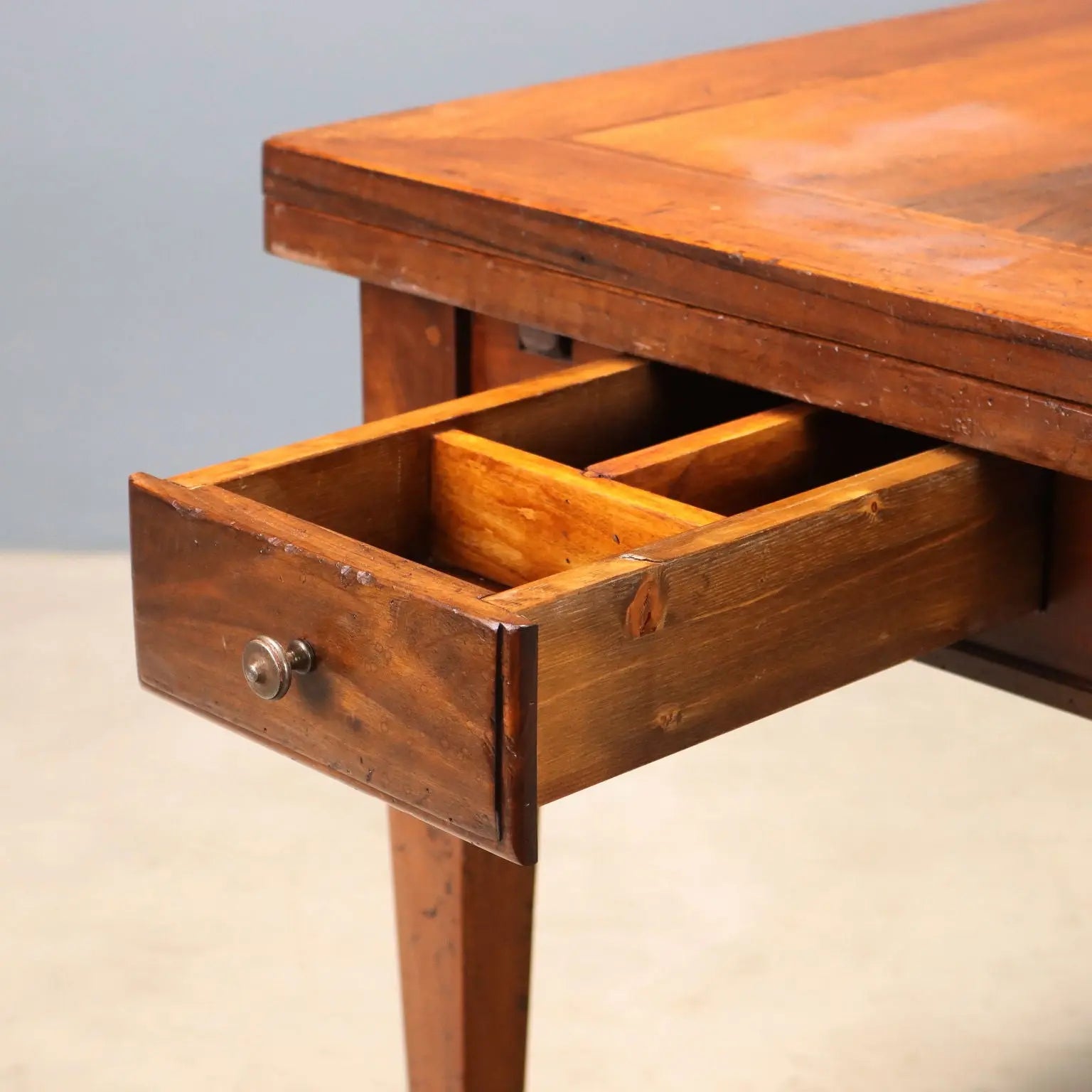 Antique Table Directoire Style Walnut Maple Italy XX Century