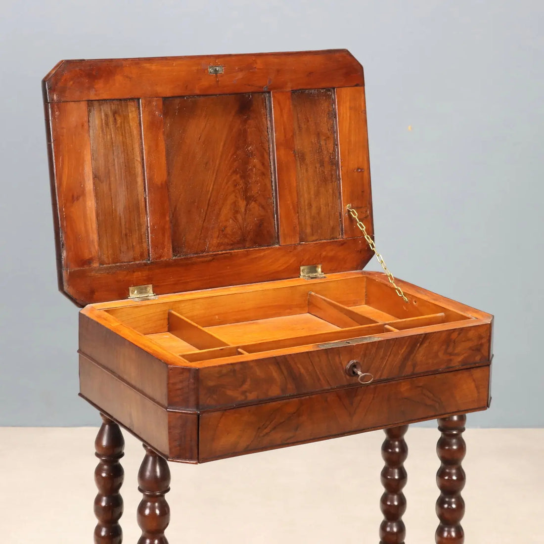 Luigi Filippo Walnut Table Mid-19th Century