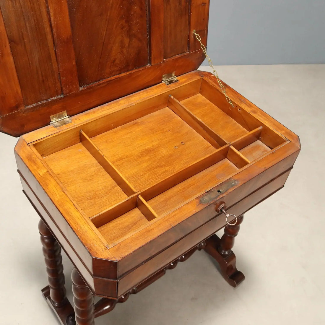 Luigi Filippo Walnut Table Mid-19th Century