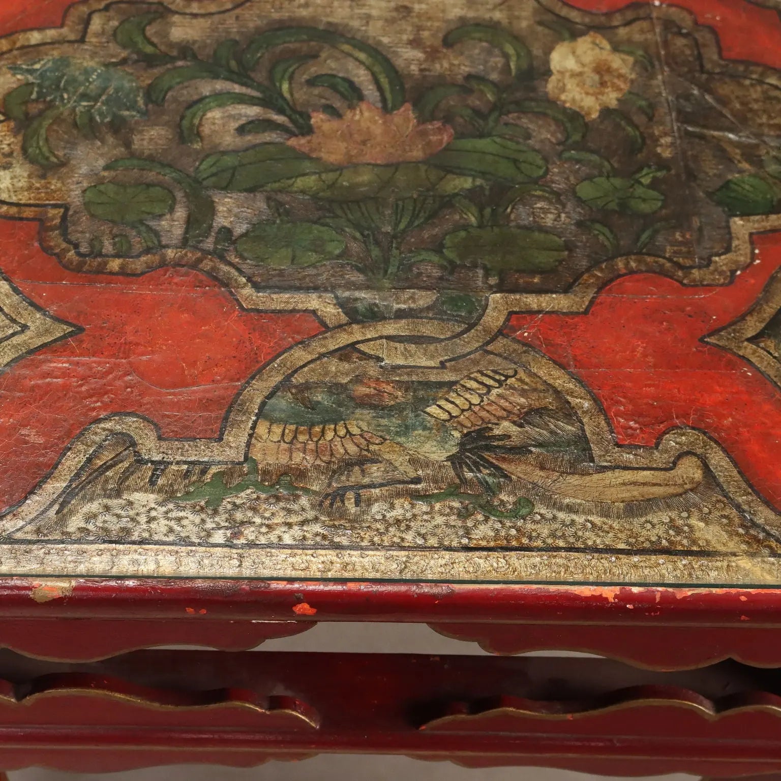 Chinoiserie Lacquered Wood Table - China 19th Century