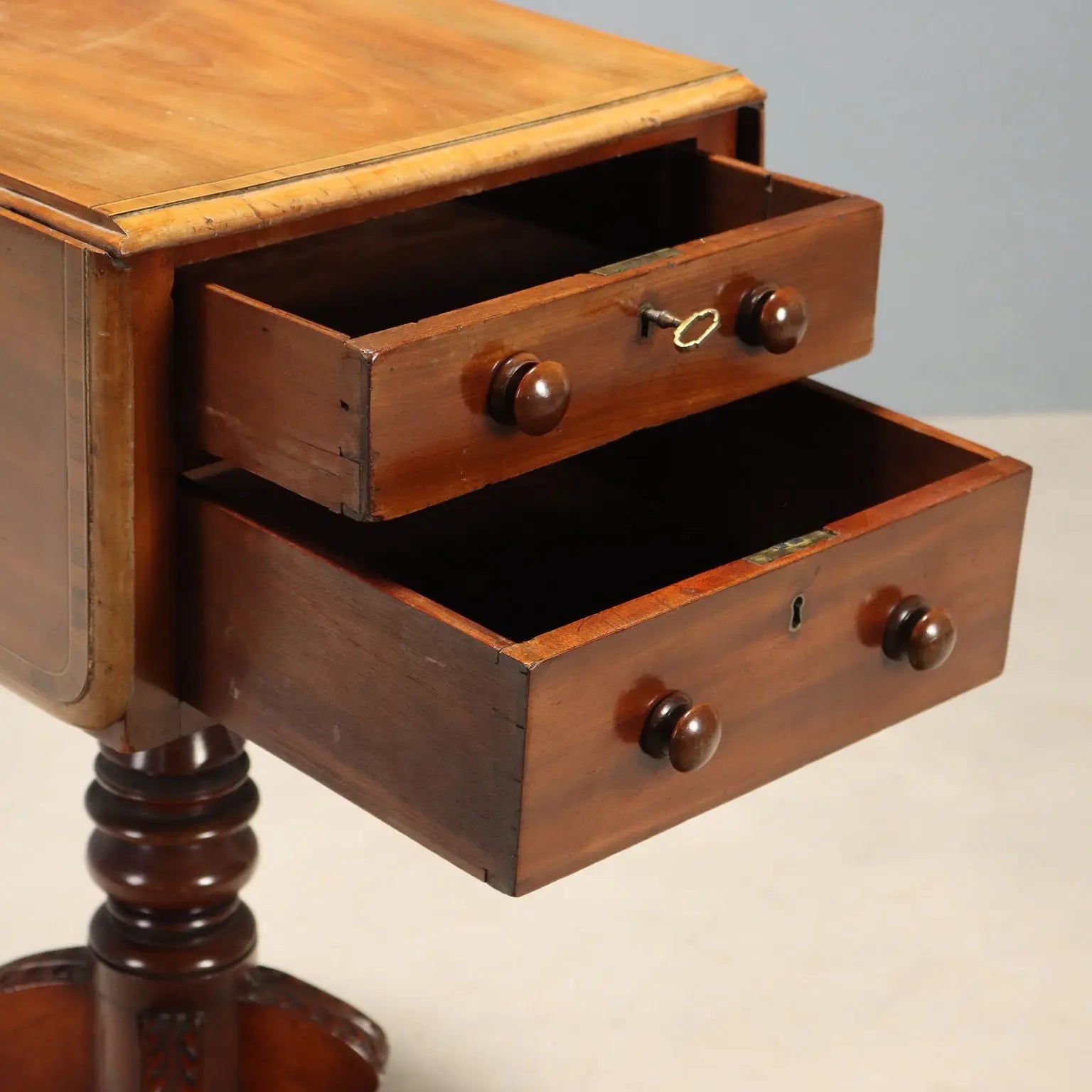 Small Antique Table Victorian Mahogany Inlays England XIX Century