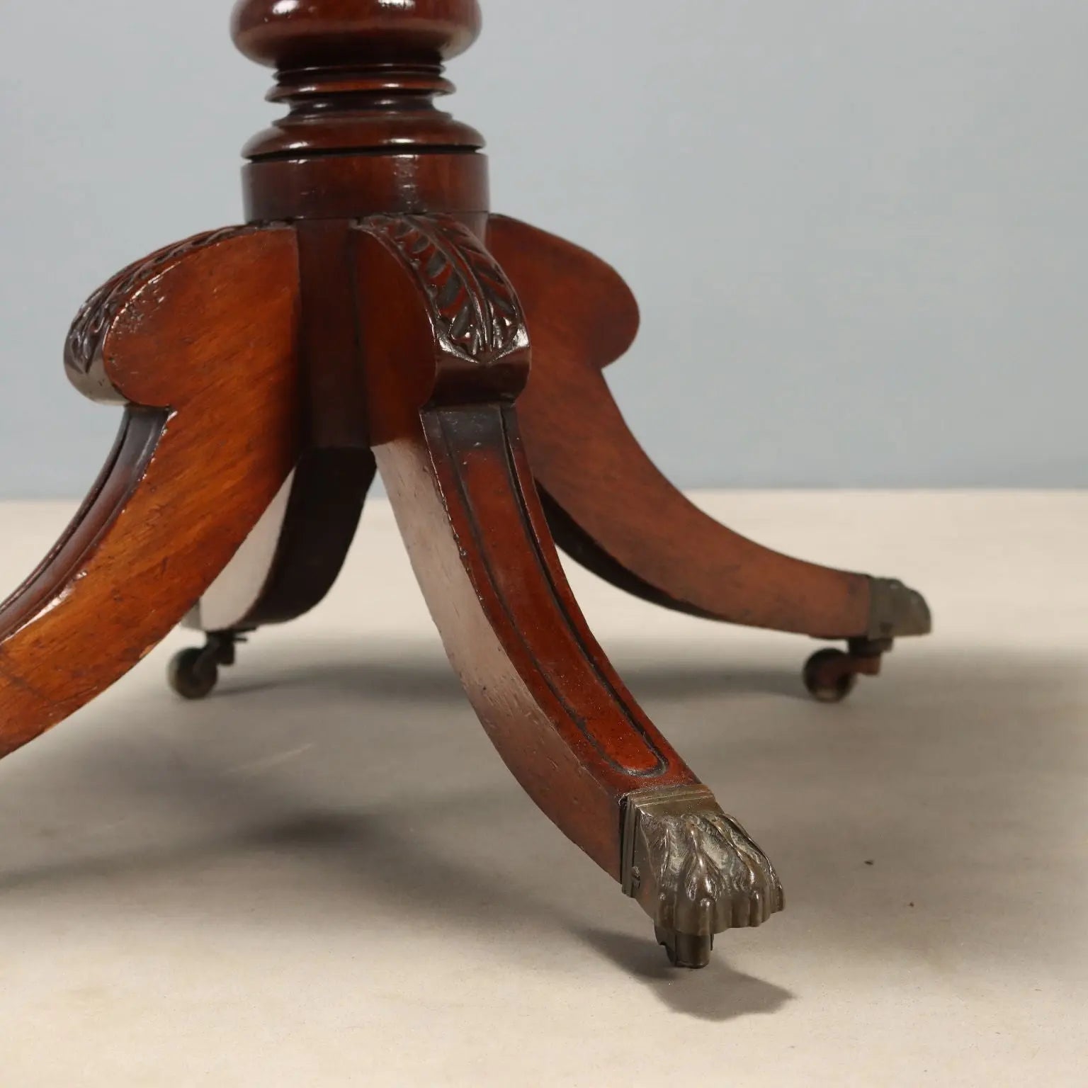 Small Antique Table Victorian Mahogany Inlays England XIX Century