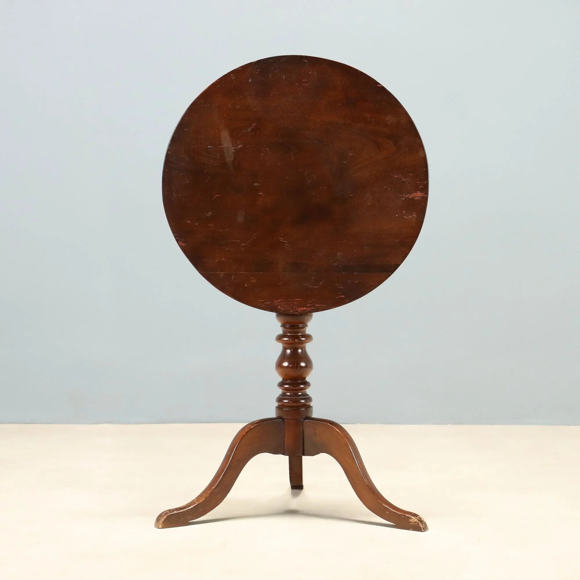 Antique Table Walnut Shaped Feet Italy Early XX Century