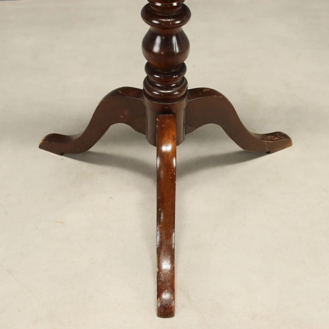 Antique Table Walnut Shaped Feet Italy Early XX Century