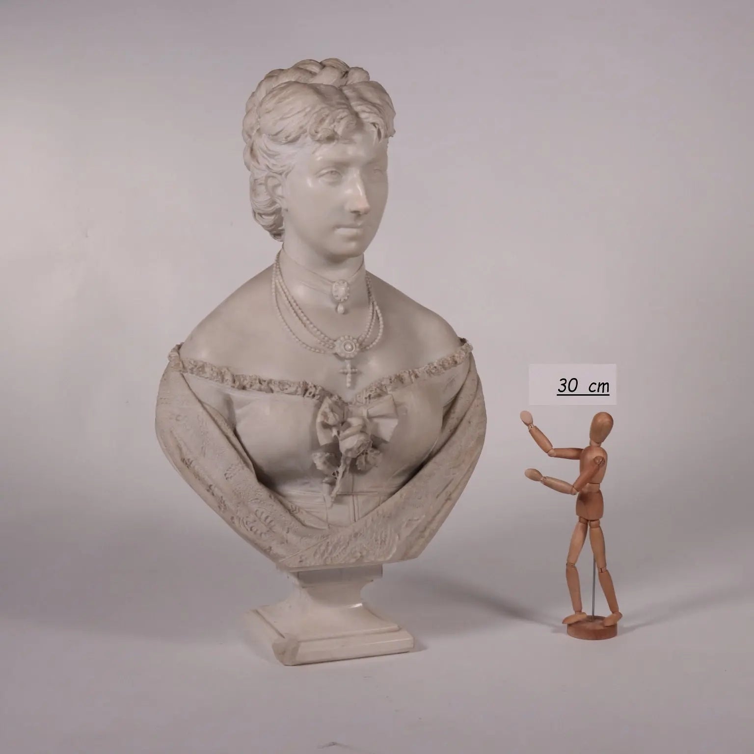 Bust Of A Woman White Carrara Marble Italy Second Half 19th Century | Art | Antique Art