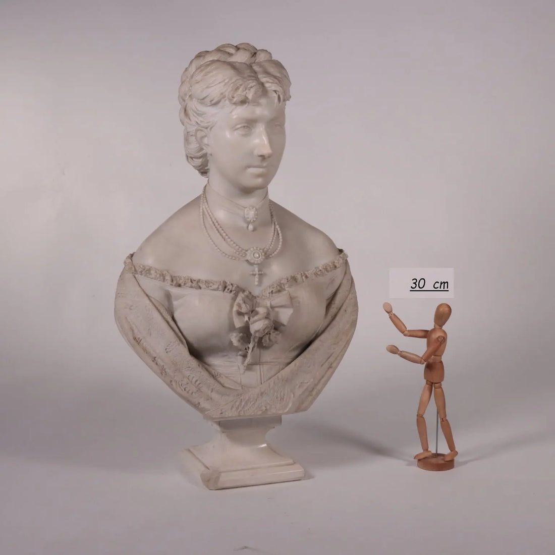 Bust Of A Woman White Carrara Marble Italy Second Half 19th Century | Art | Antique Art
