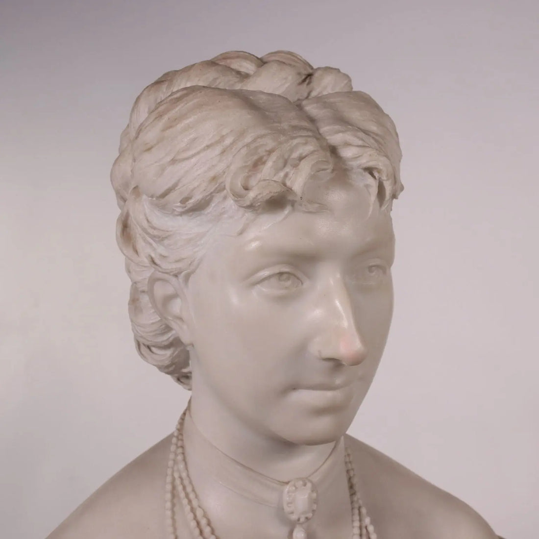 Bust Of A Woman White Carrara Marble Italy Second Half 19th Century | Art | Antique Art
