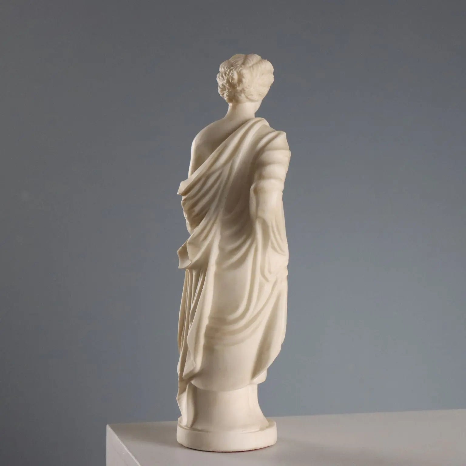 Sculpture of a Roman Matron White Marble Italy 19th Century | Art | Antique Art