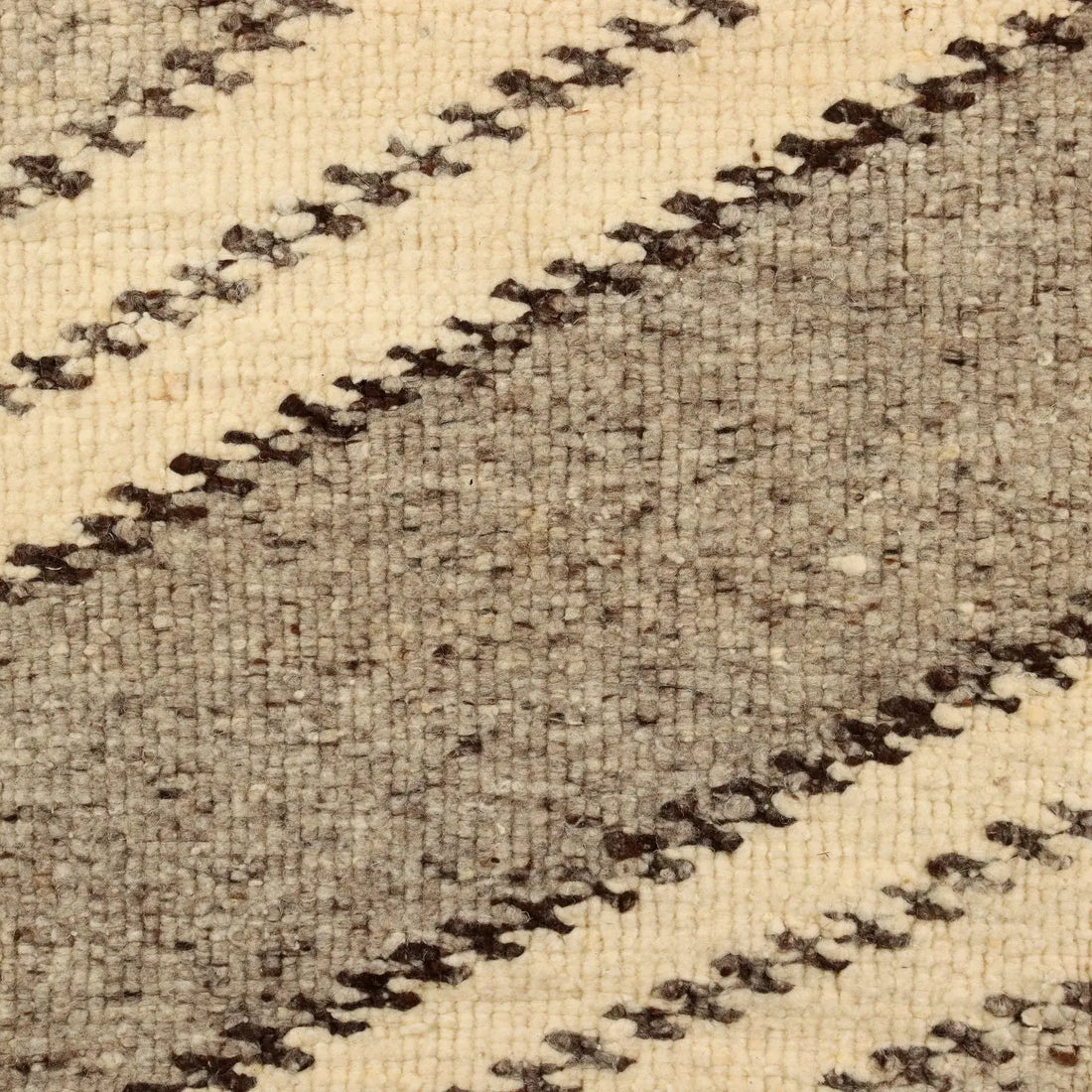Vintage Carpet Wool Blend Italy XX Century - 51 x 24 in | Modernism | Complements