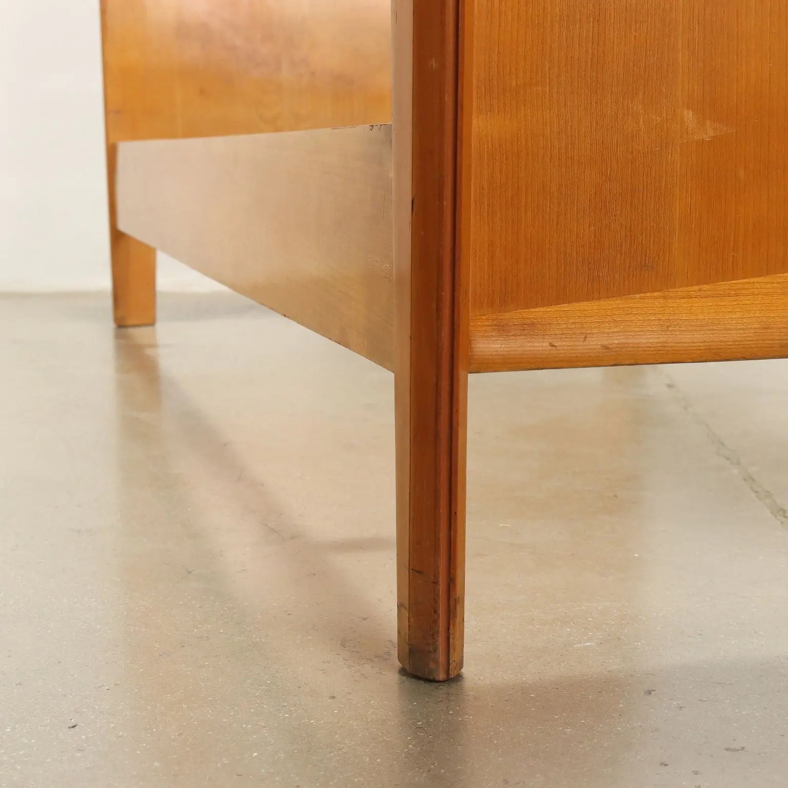 Vintage Single Bed Ash Veneered Wood Italy 1950s | Modernism | Complements