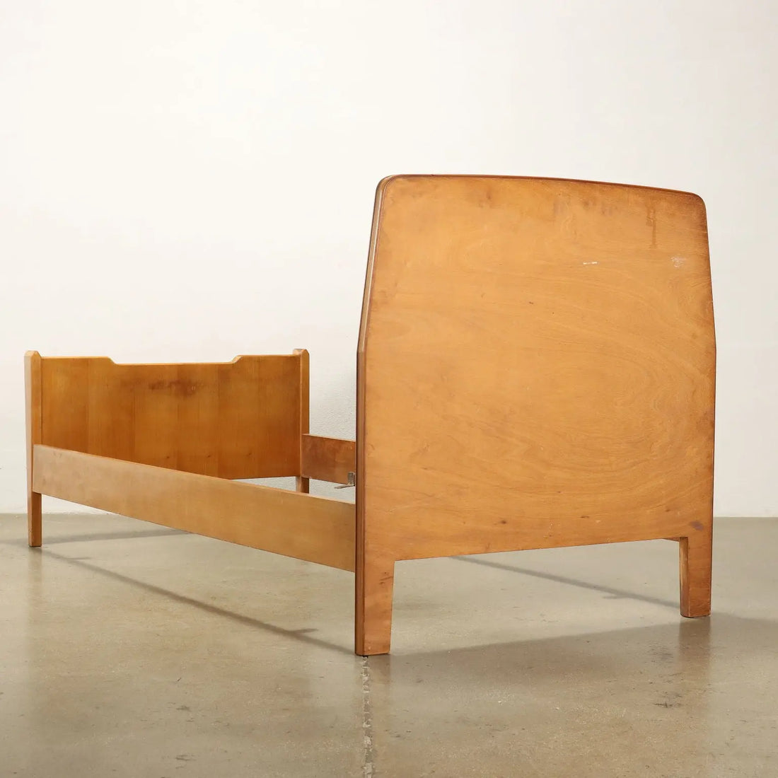 Vintage Single Bed Ash Veneered Wood Italy 1950s | Modernism | Complements