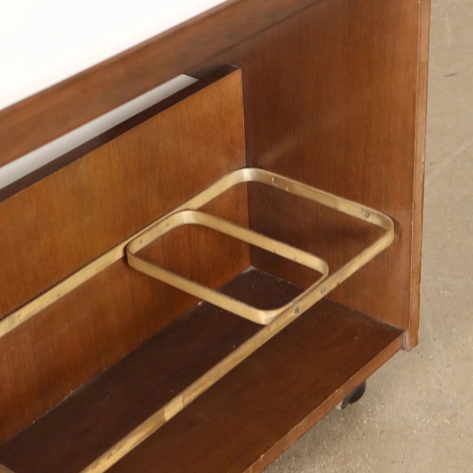 Vintage Kitchen Trolley Laminate Walnut Veneer Design 1970s | Modernism | Complements