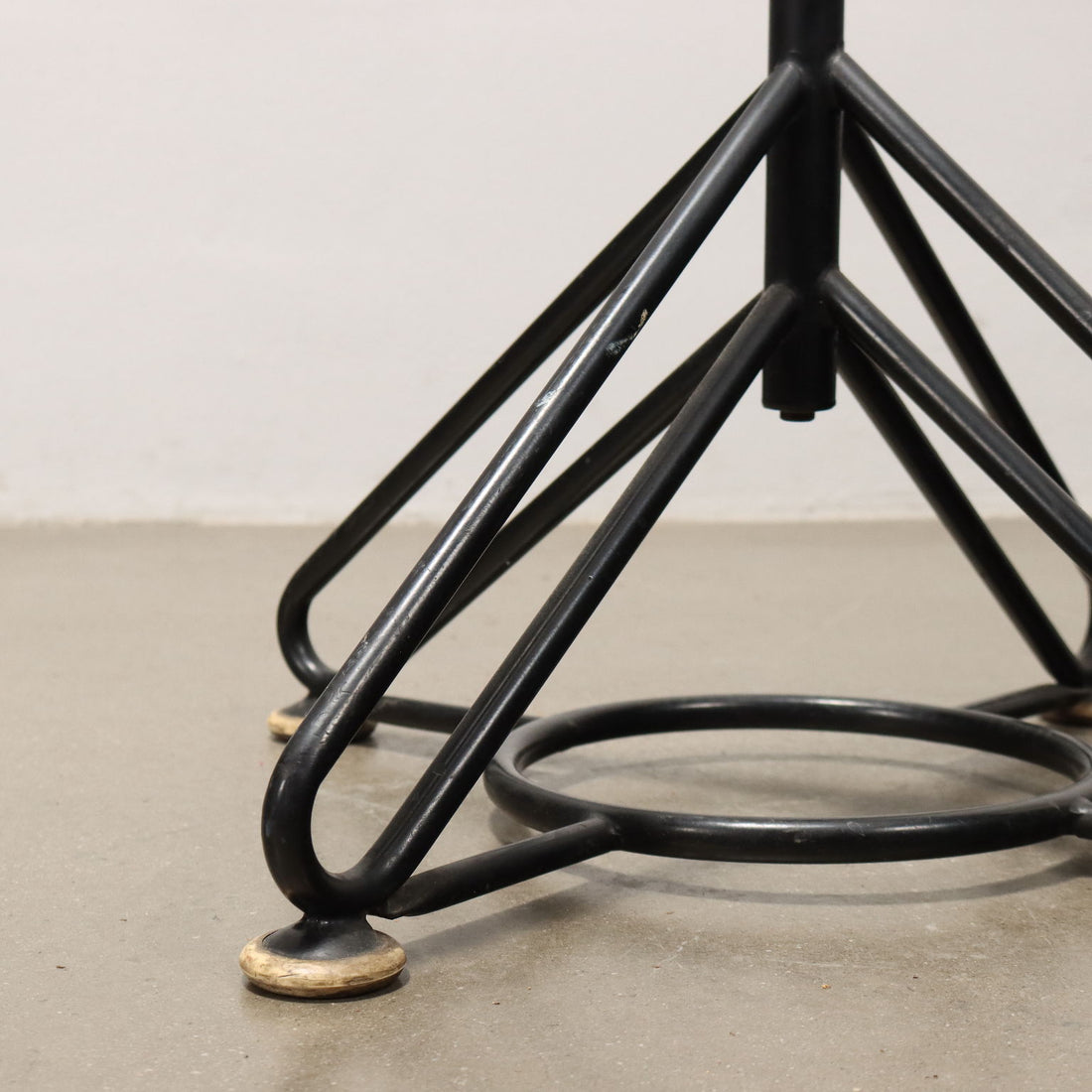  | Modernism  Complements