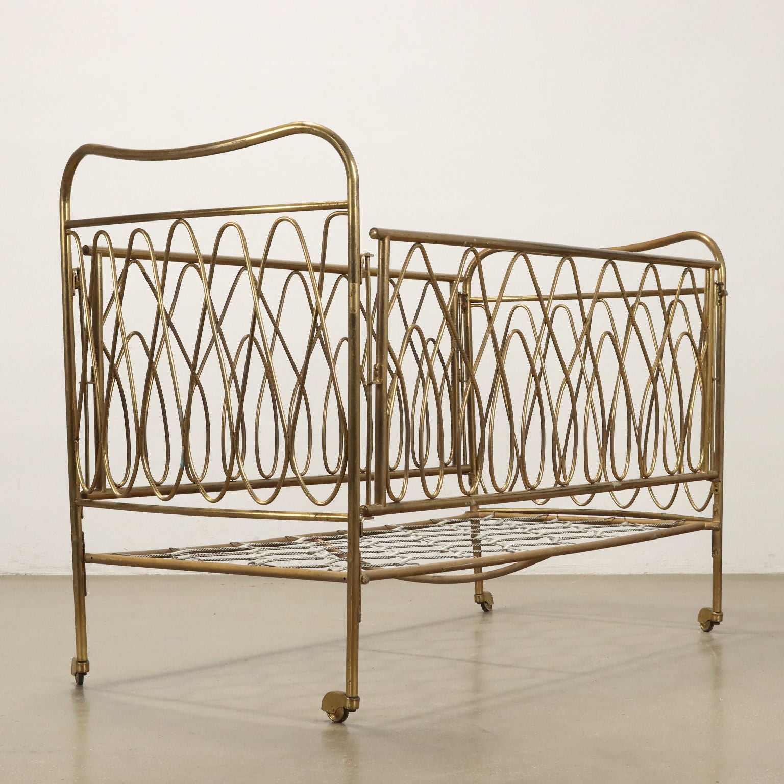  | Modernism  Complements