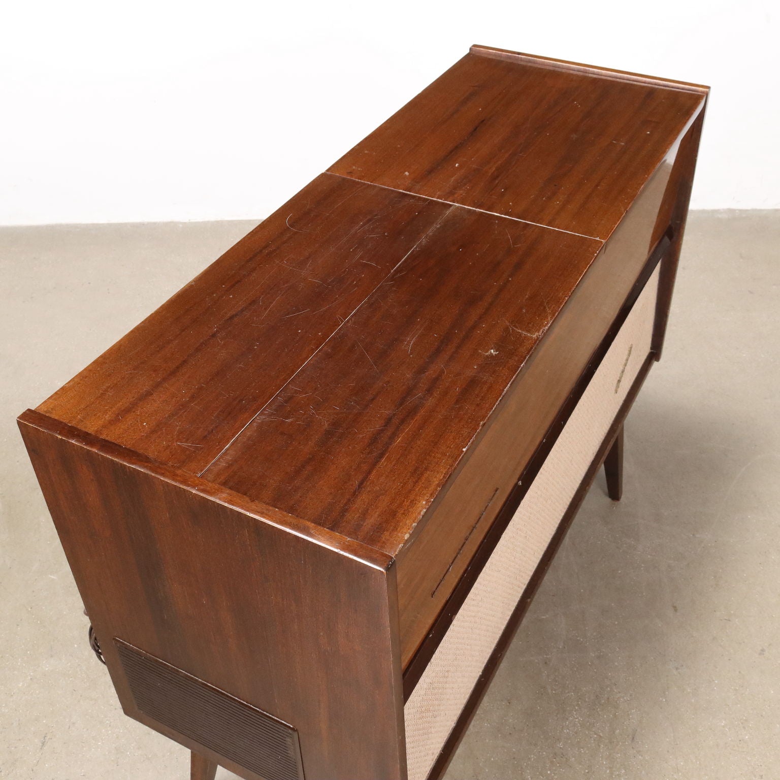  | Modernism  Complements