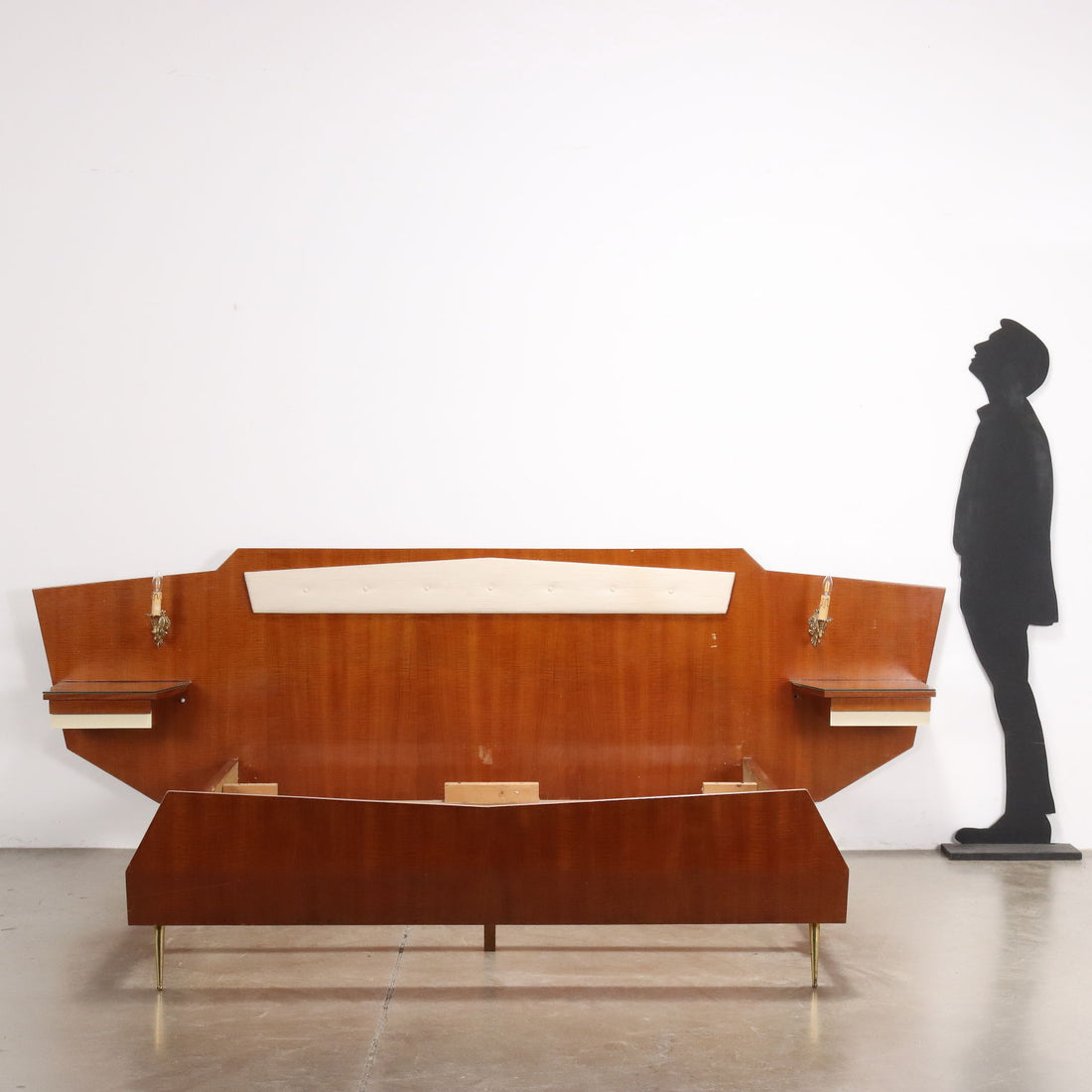  | Modernism  Complements