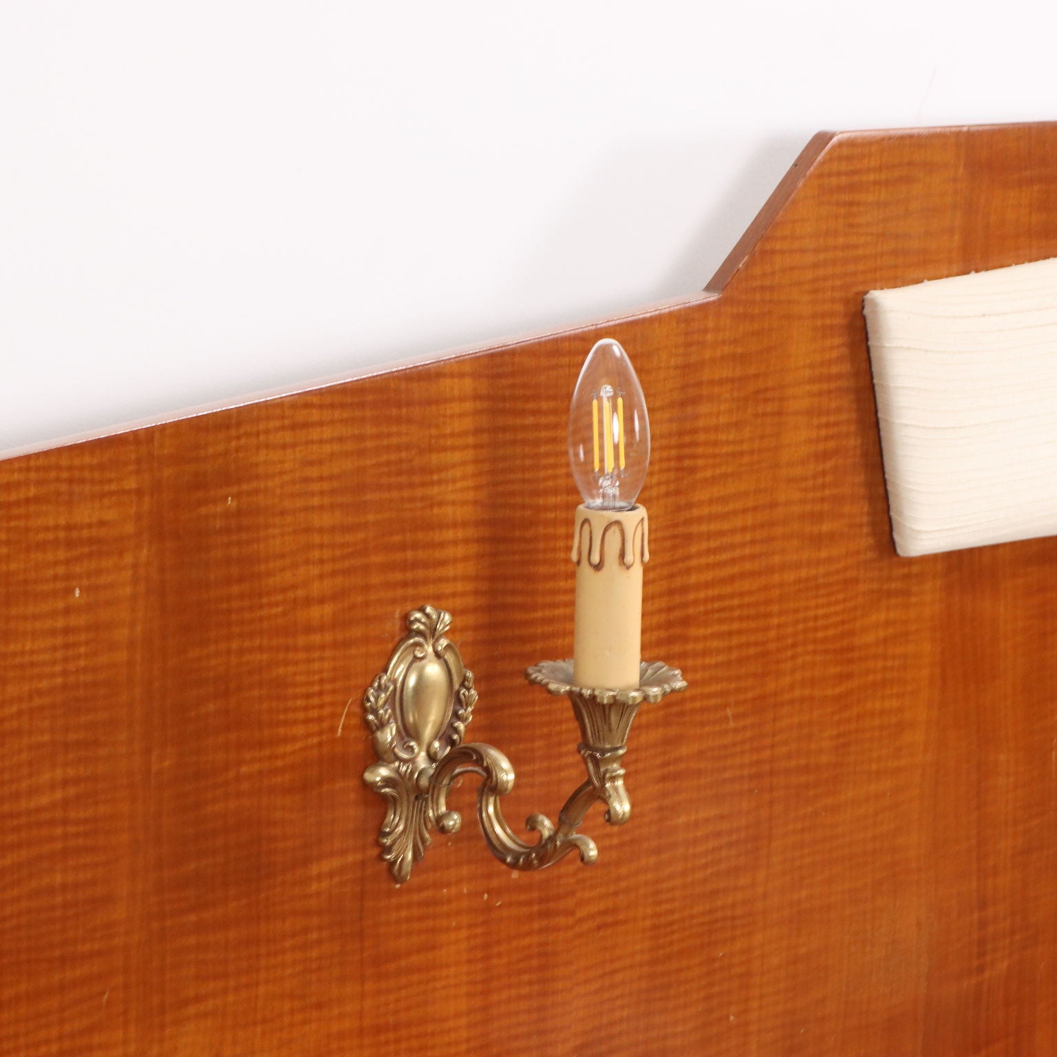  | Modernism  Complements