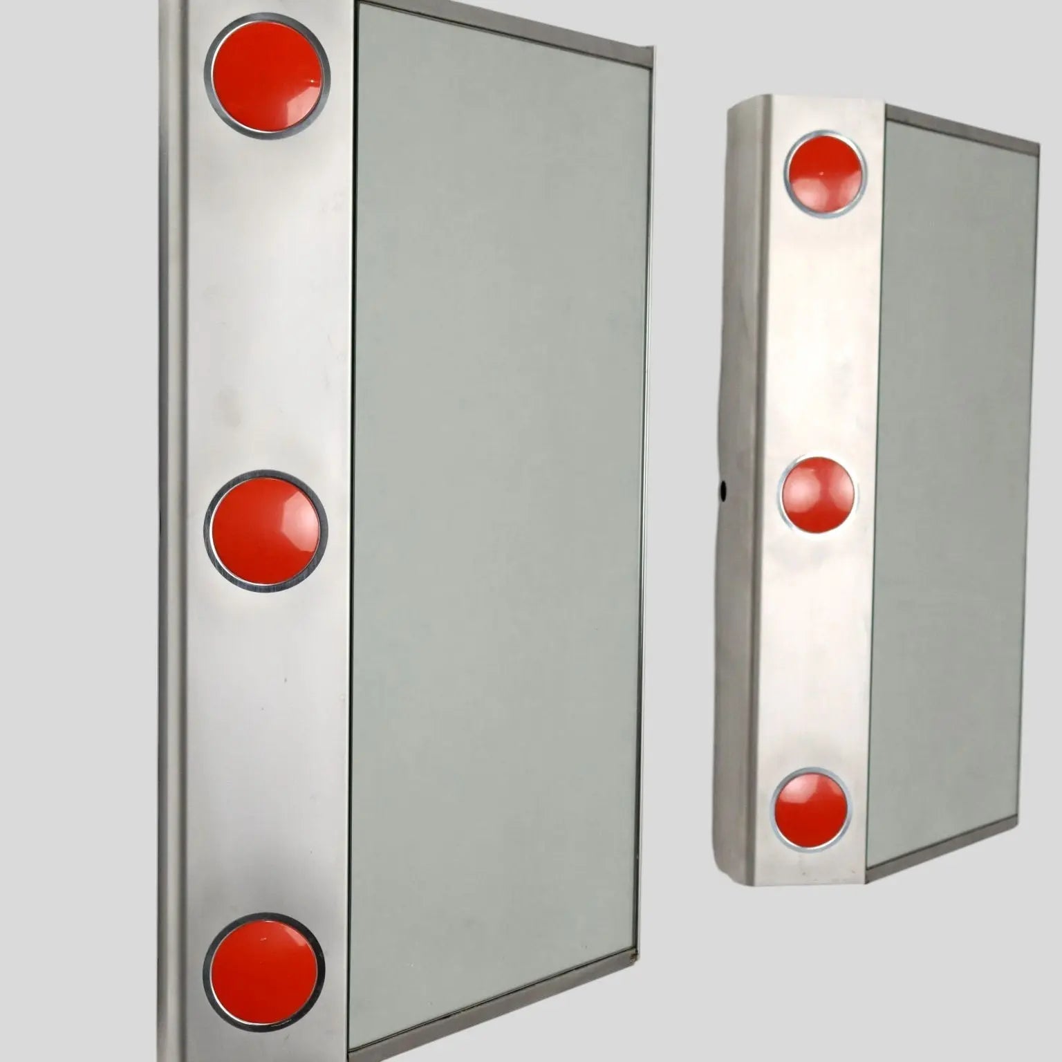 Vintage Shelves Aluminium Plastic Glass Italy 1960s-1970s | Modernism | Complements