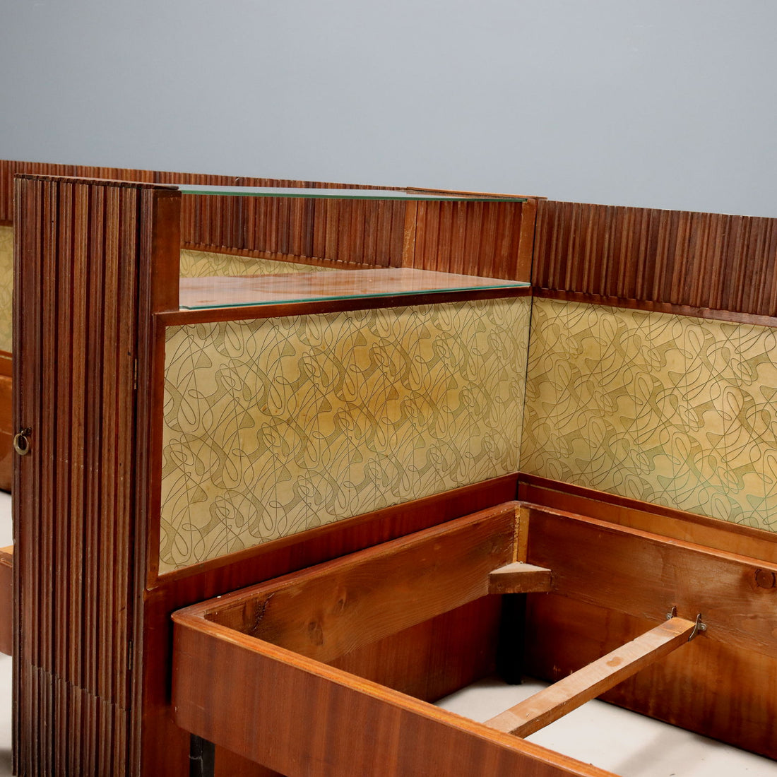  | Modernism  Complements