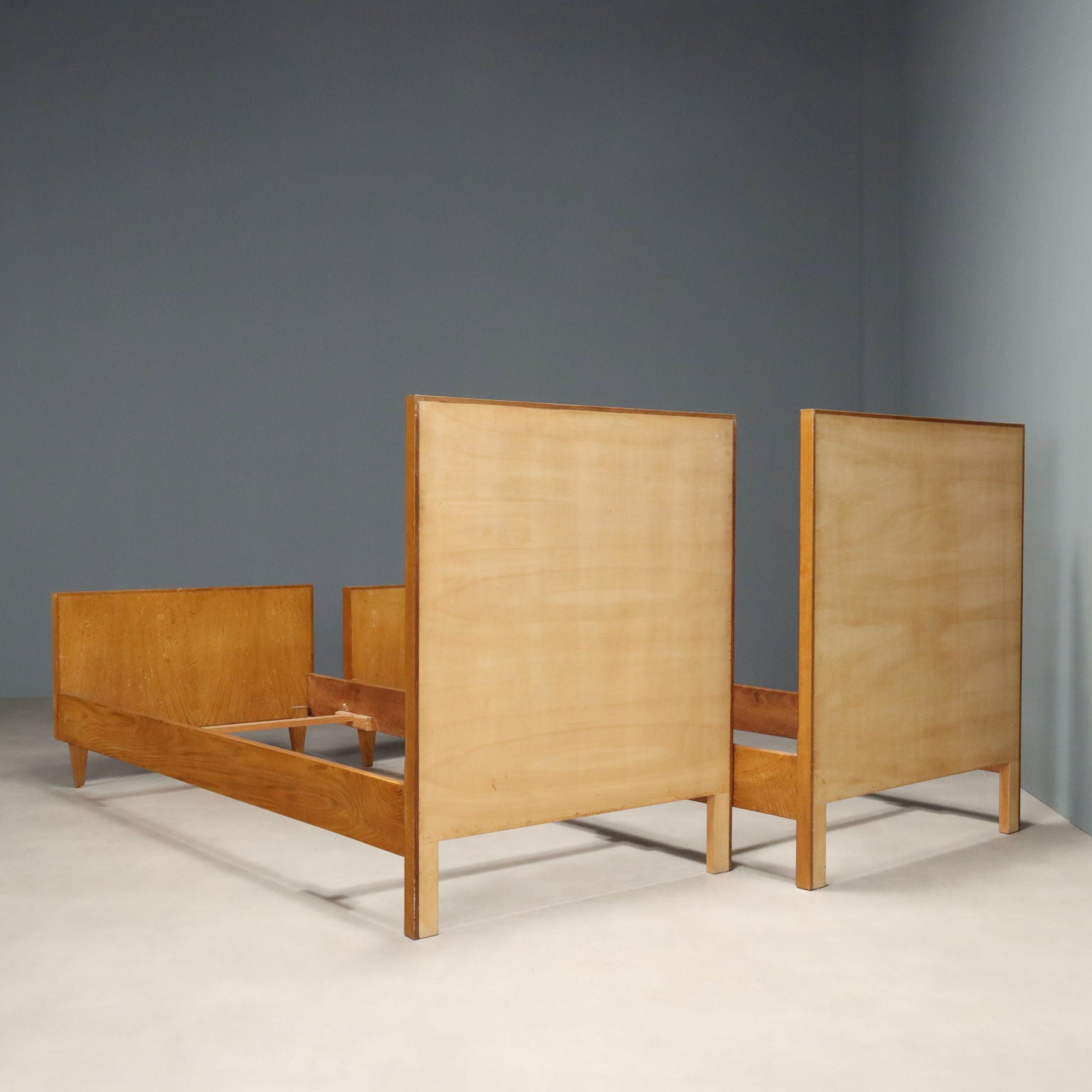  | Modernism  Complements