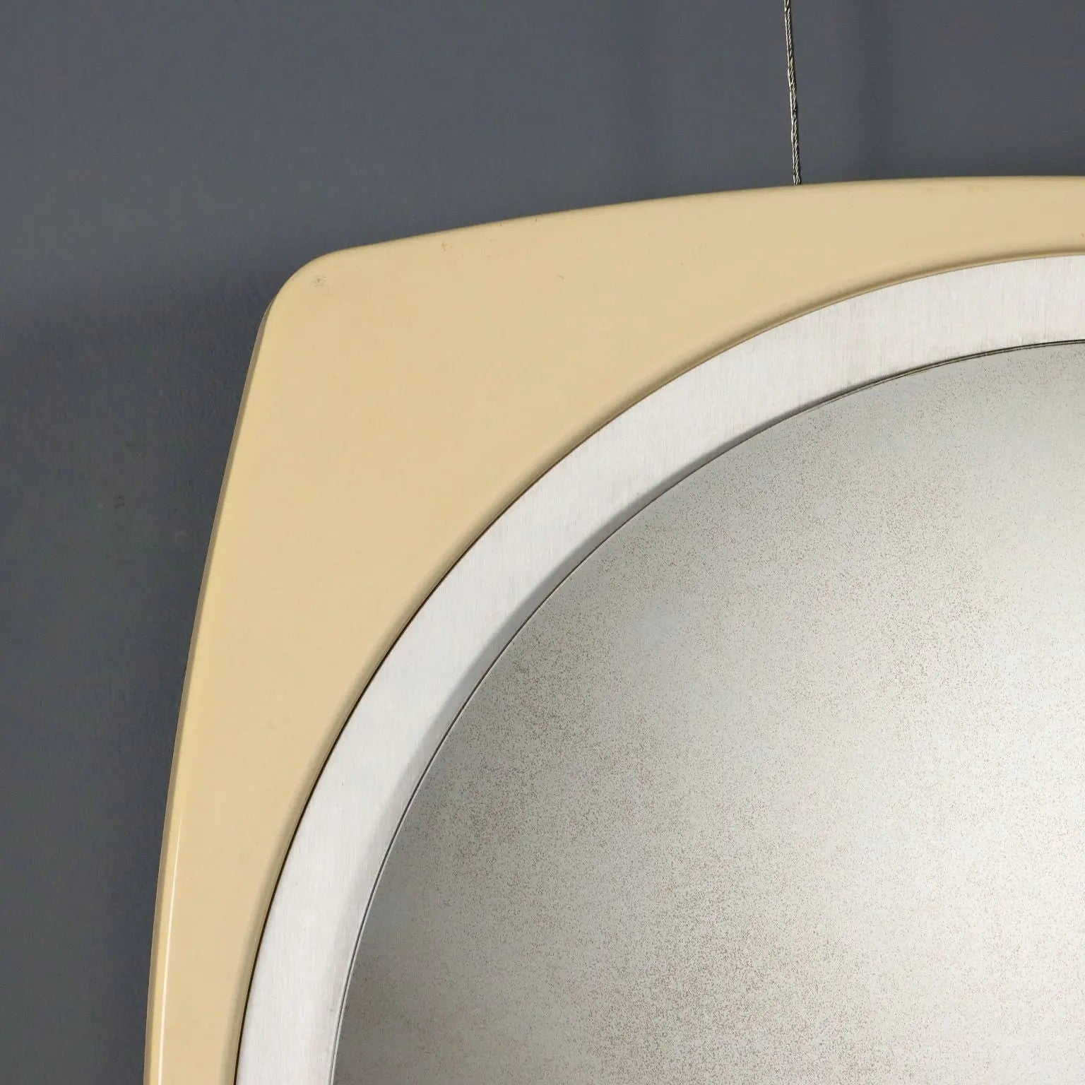 Vintage Round Mirror Plastic Frame Glass Design Italy 1970s | Modernism | Complements