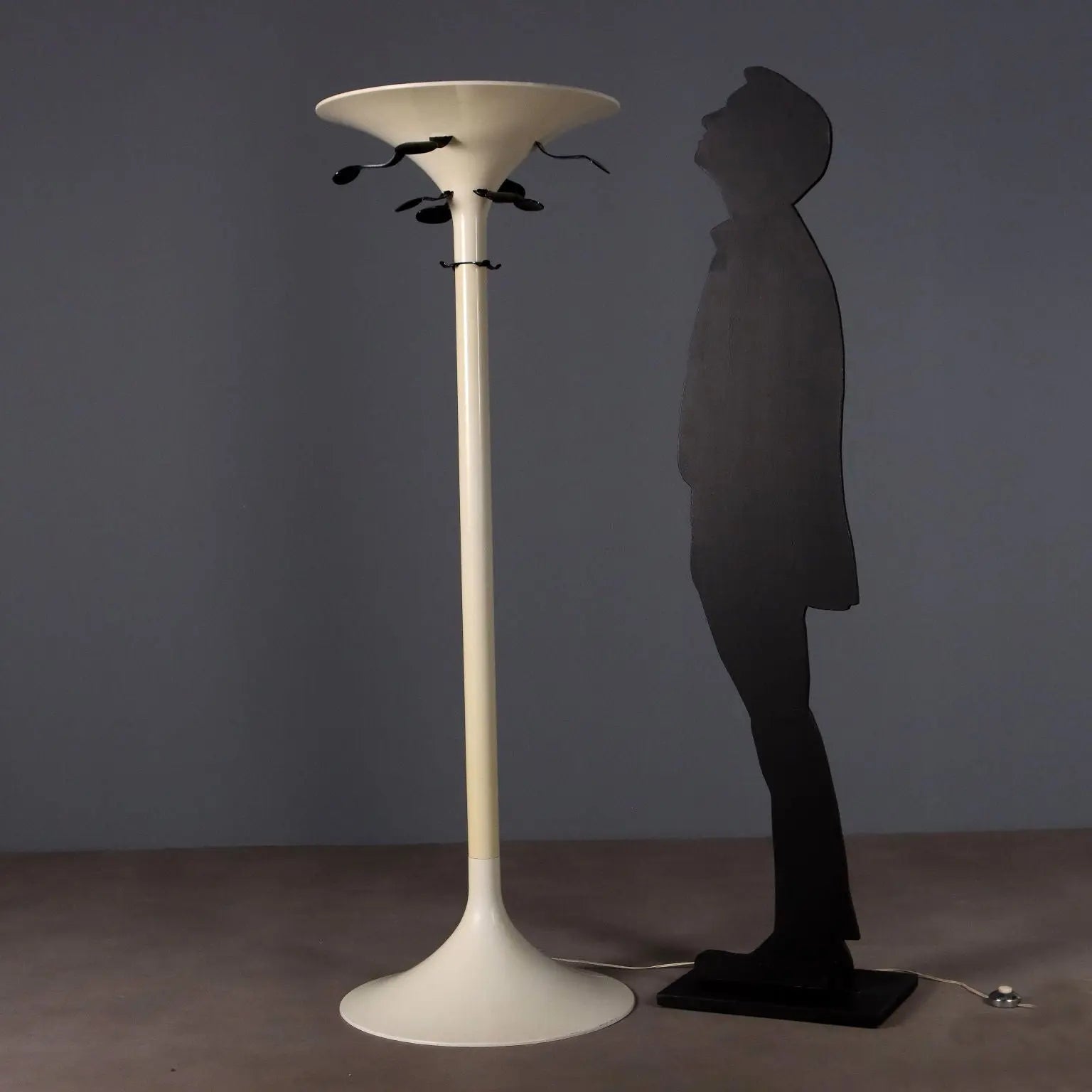 Kartell 4706 Lamp Vintage Design BBPR Plastic Italy 1970s | Modernism | Complements