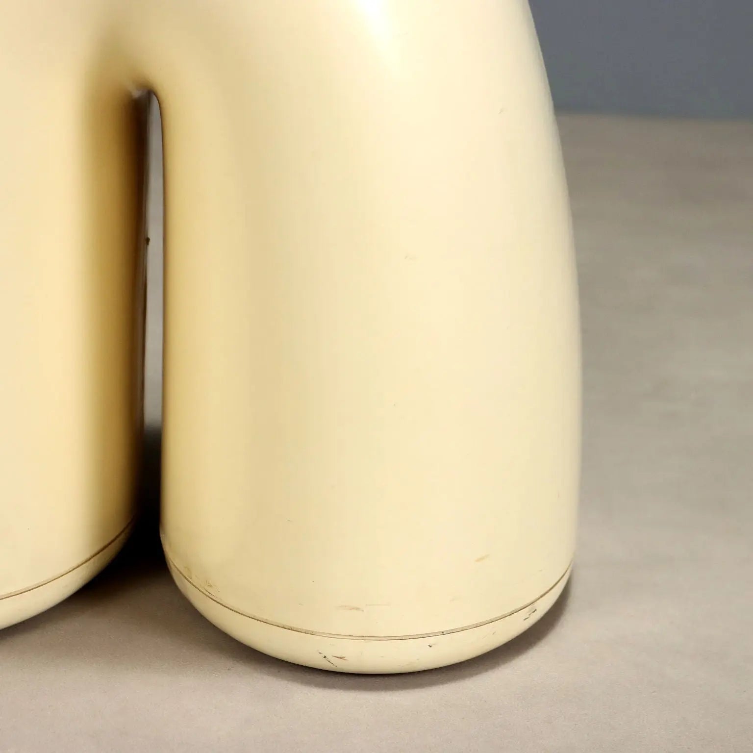 Vintage Umbrella Stand FontanaArte Noè Design Bertoli and Pajetta | Modernism | Complements
