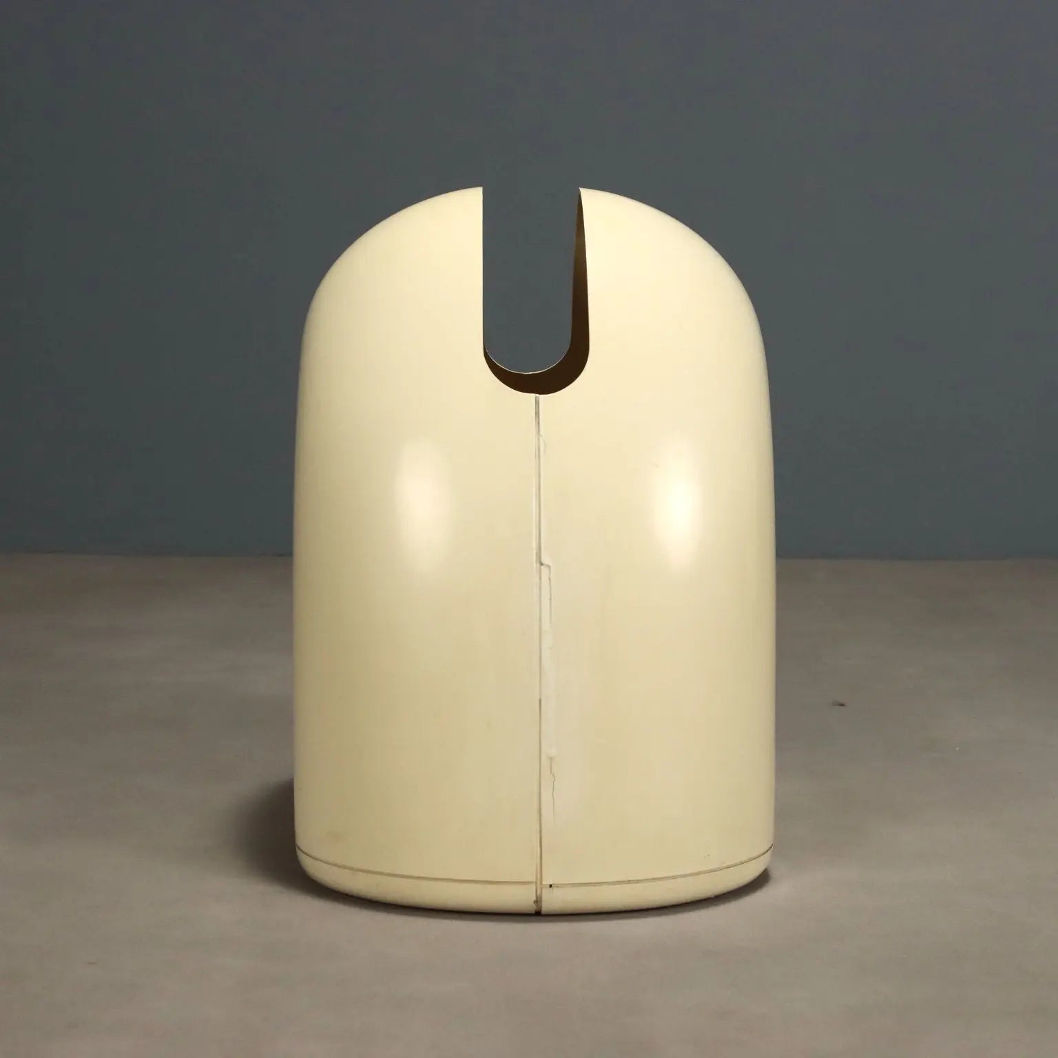 Vintage Umbrella Stand FontanaArte Noè Design Bertoli and Pajetta | Modernism | Complements