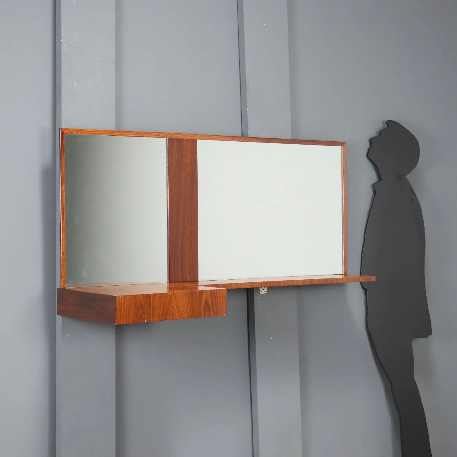 Vintage Dressing Table Exotic Wood Veneer Design Italy 1950s | Modernism | Complements