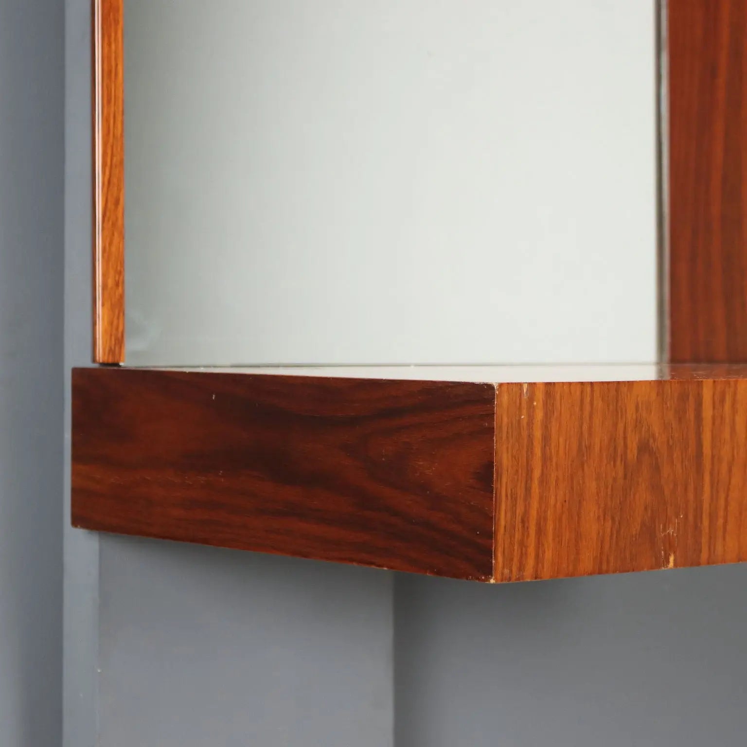 Vintage Dressing Table Exotic Wood Veneer Design Italy 1950s | Modernism | Complements