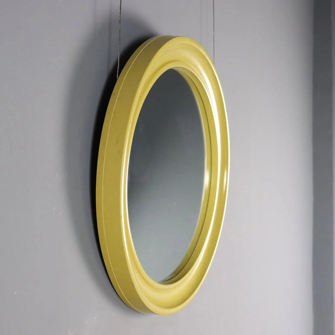 Vintage Mirror Carrara & Matta America Plastic Design 1970s | Modernism | Complements