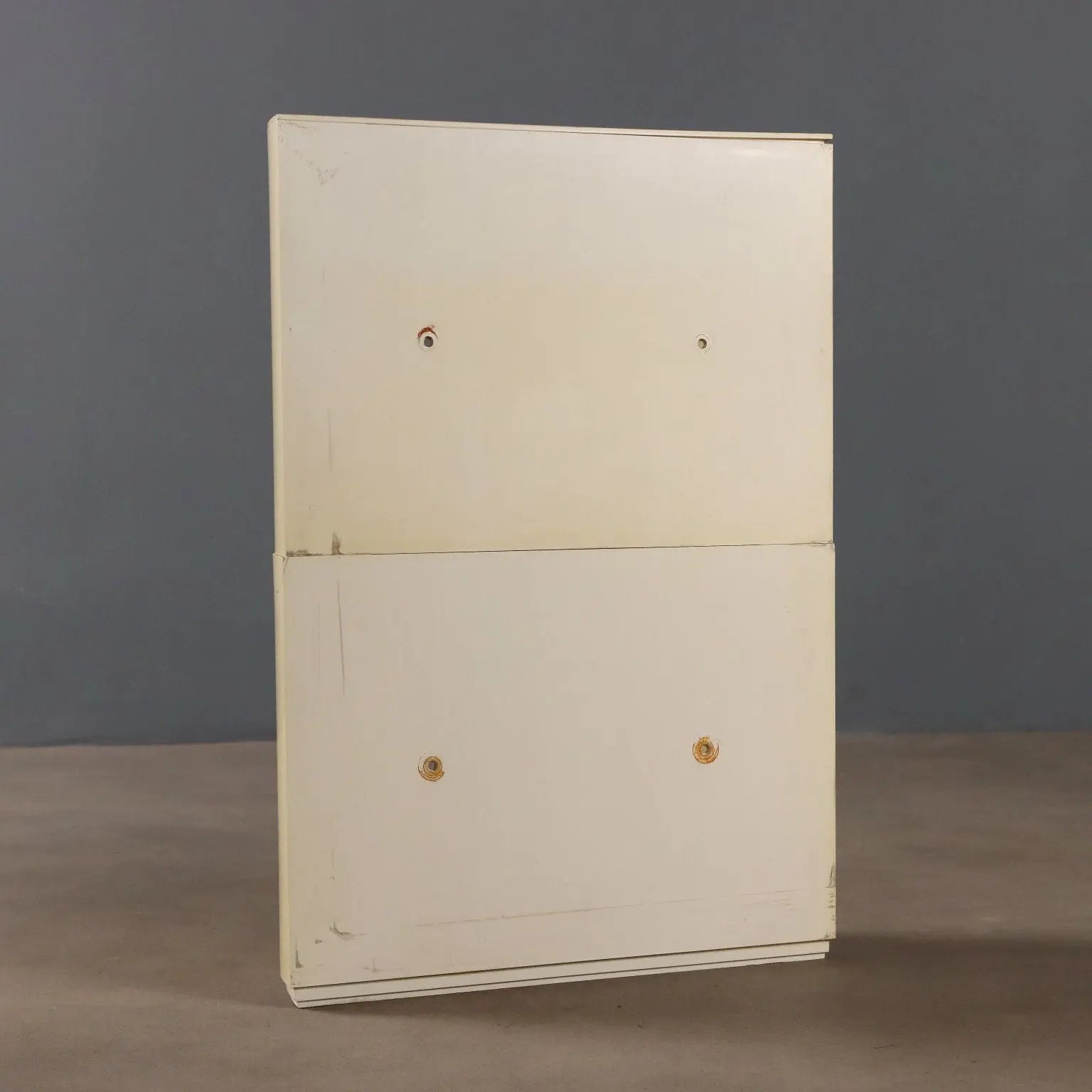 Bilumen Packo Container Vintage Plastic Design
