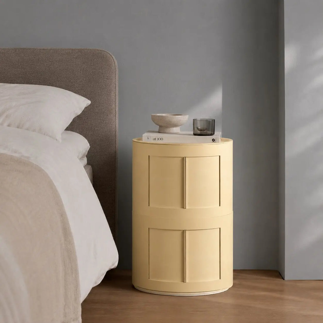 Bilumen Packo Container Vintage Plastic Design